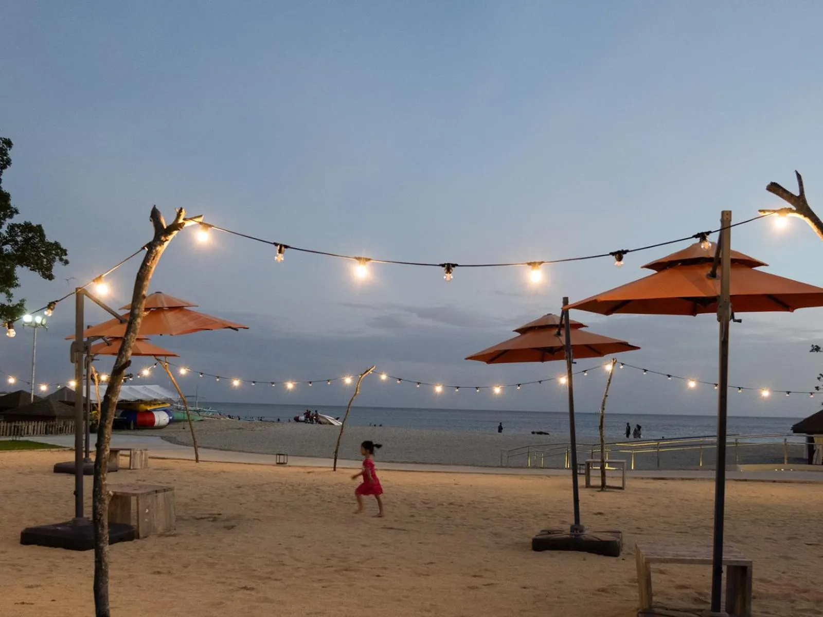 Beach in Cocoons Club Laiya