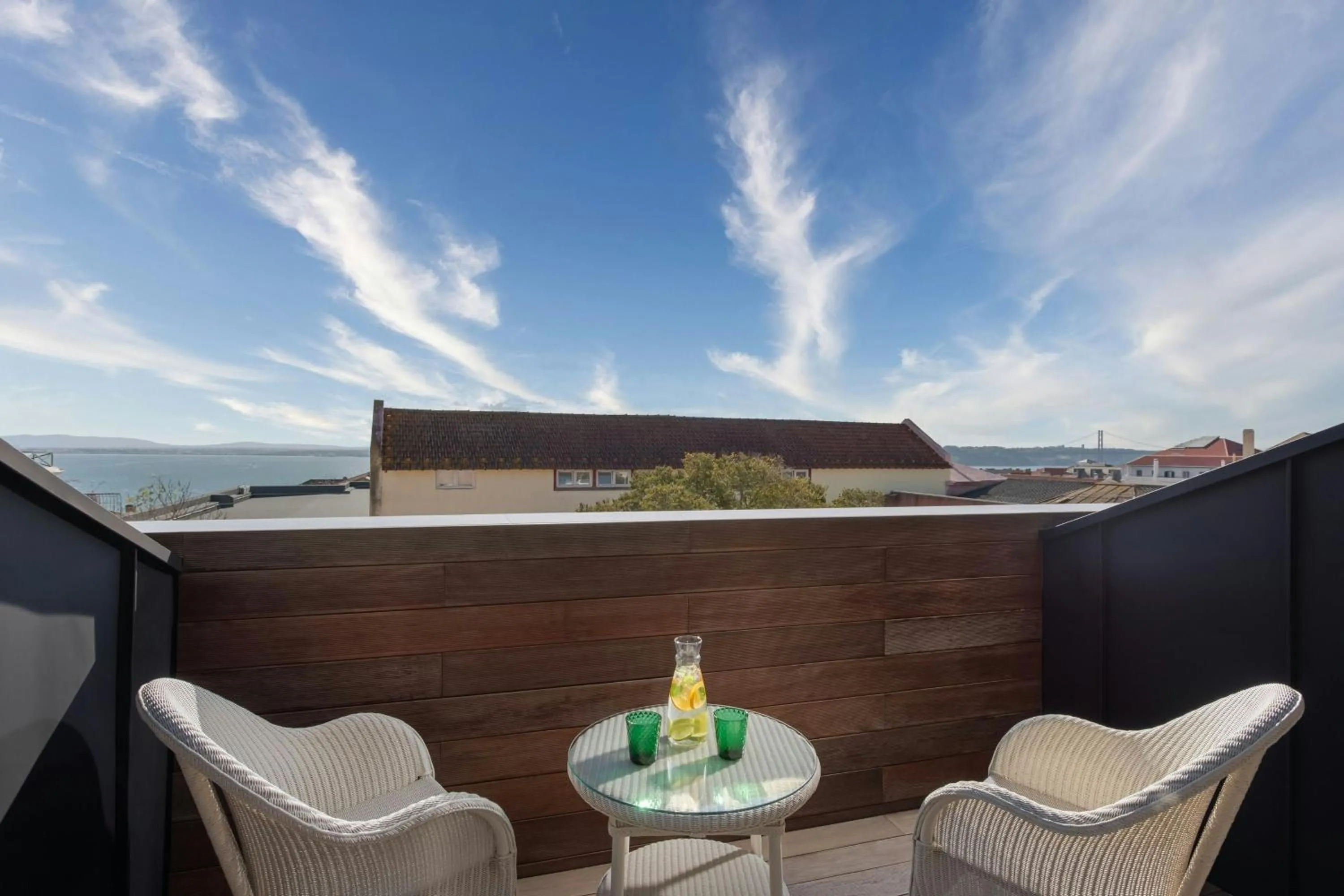 Photo of the whole room in The Ivens, Autograph Collection