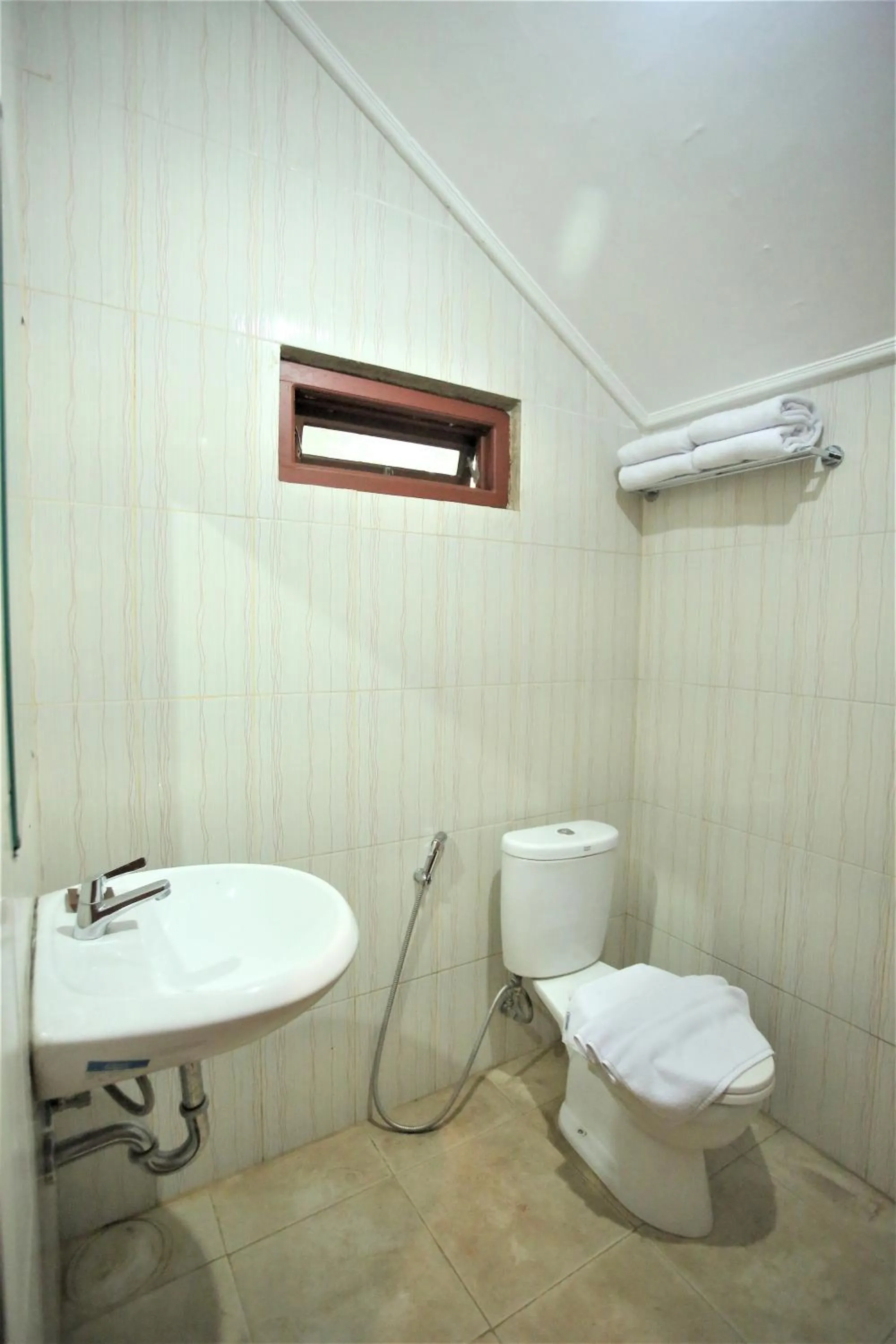 Toilet in Kasuari Exotic Resort Magelang
