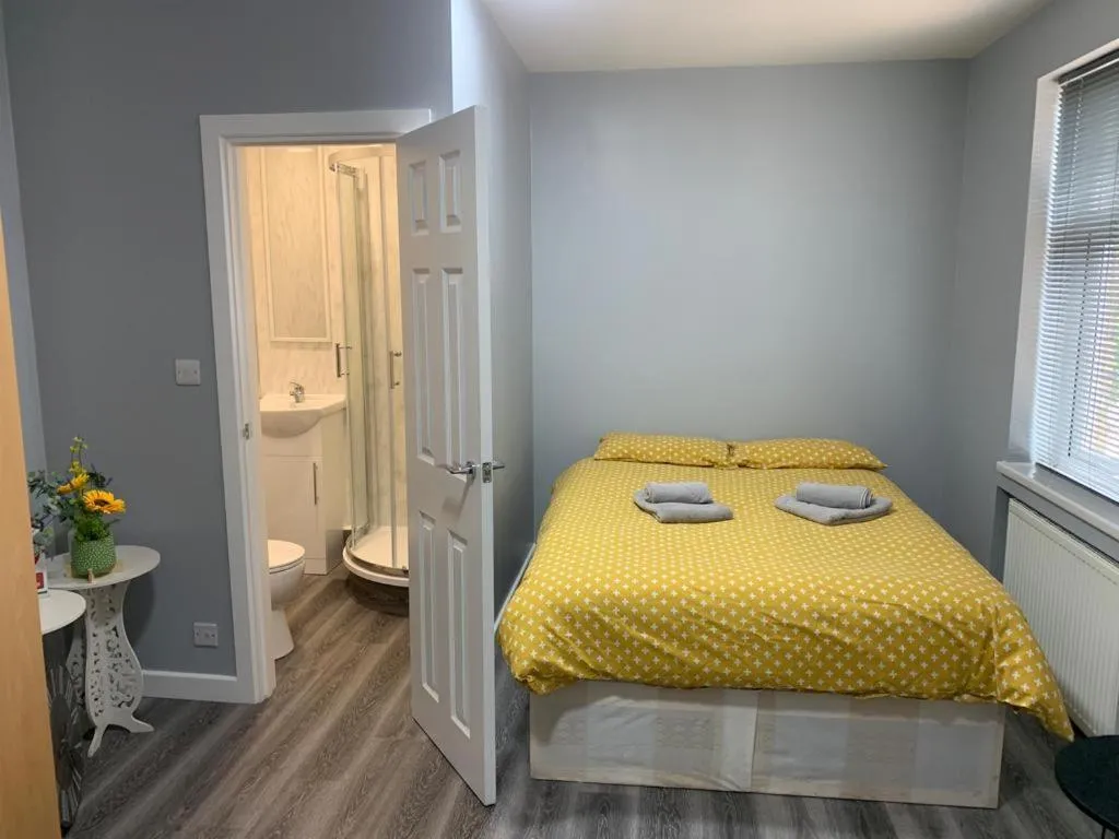 Grays Accommodation B&B