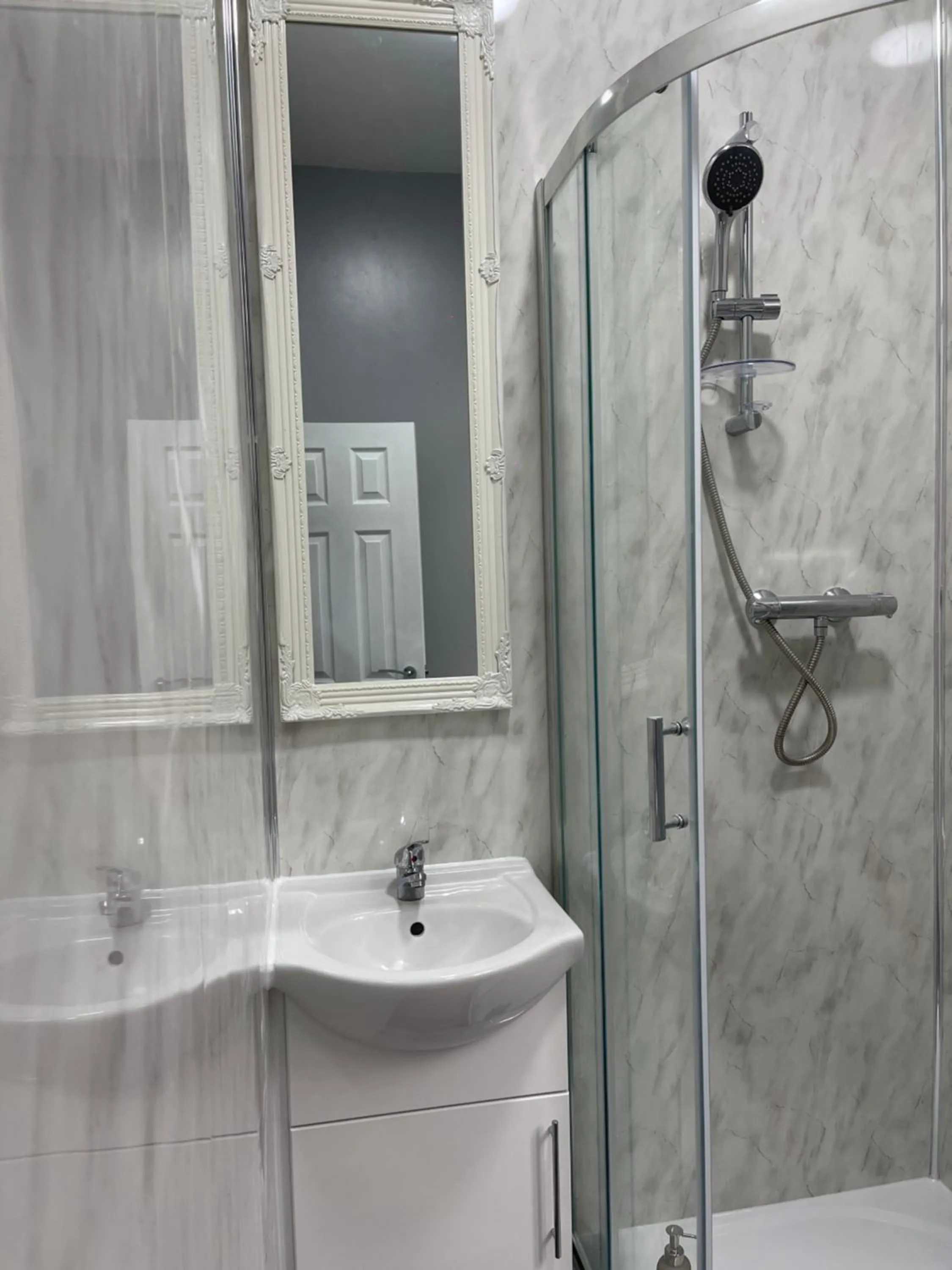 Grays Accommodation B&B