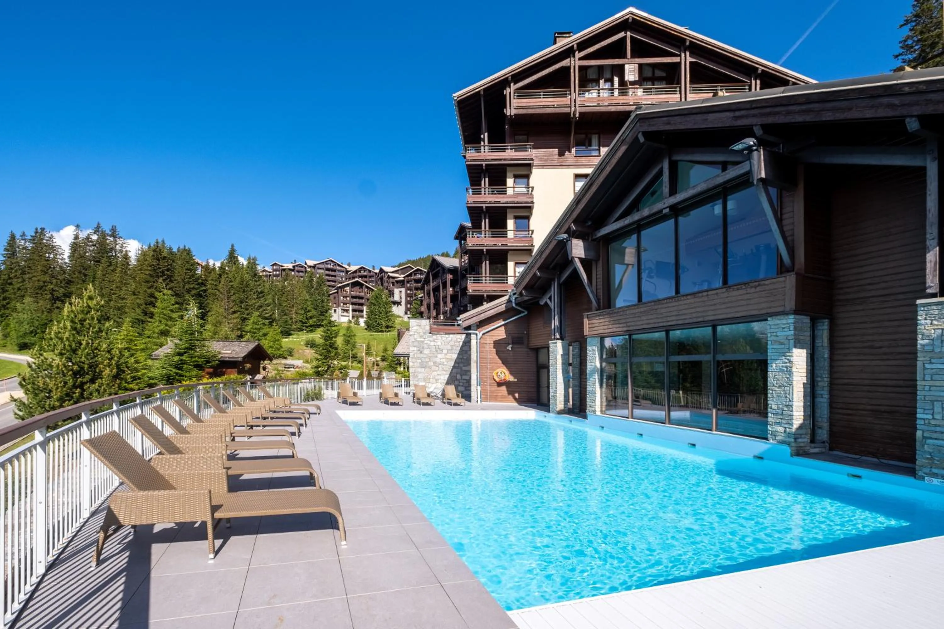 Property building in Résidence Pierre & Vacances Premium Les Terrasses d'Eos