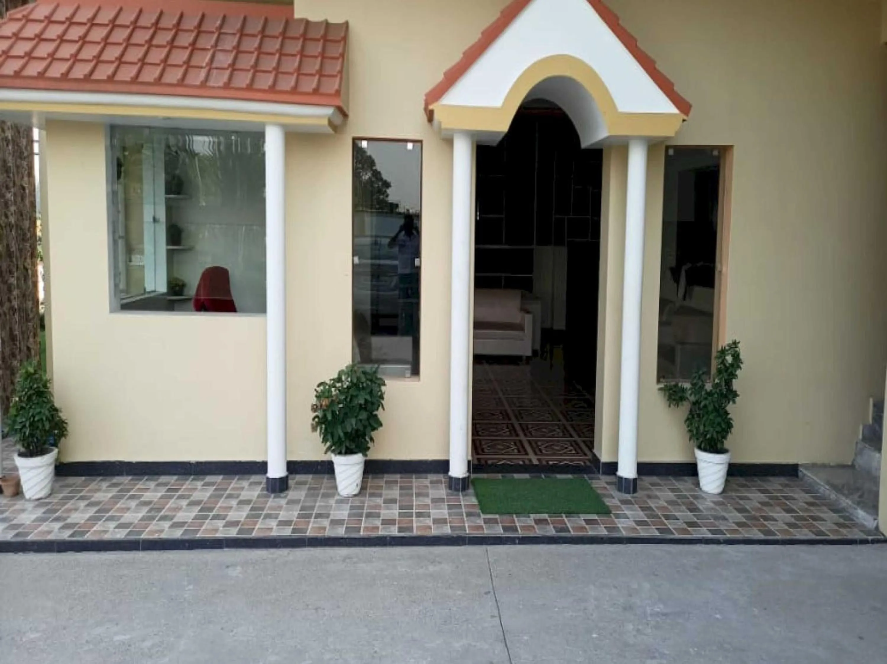 Facade/entrance in Hotel O Ocean's 11