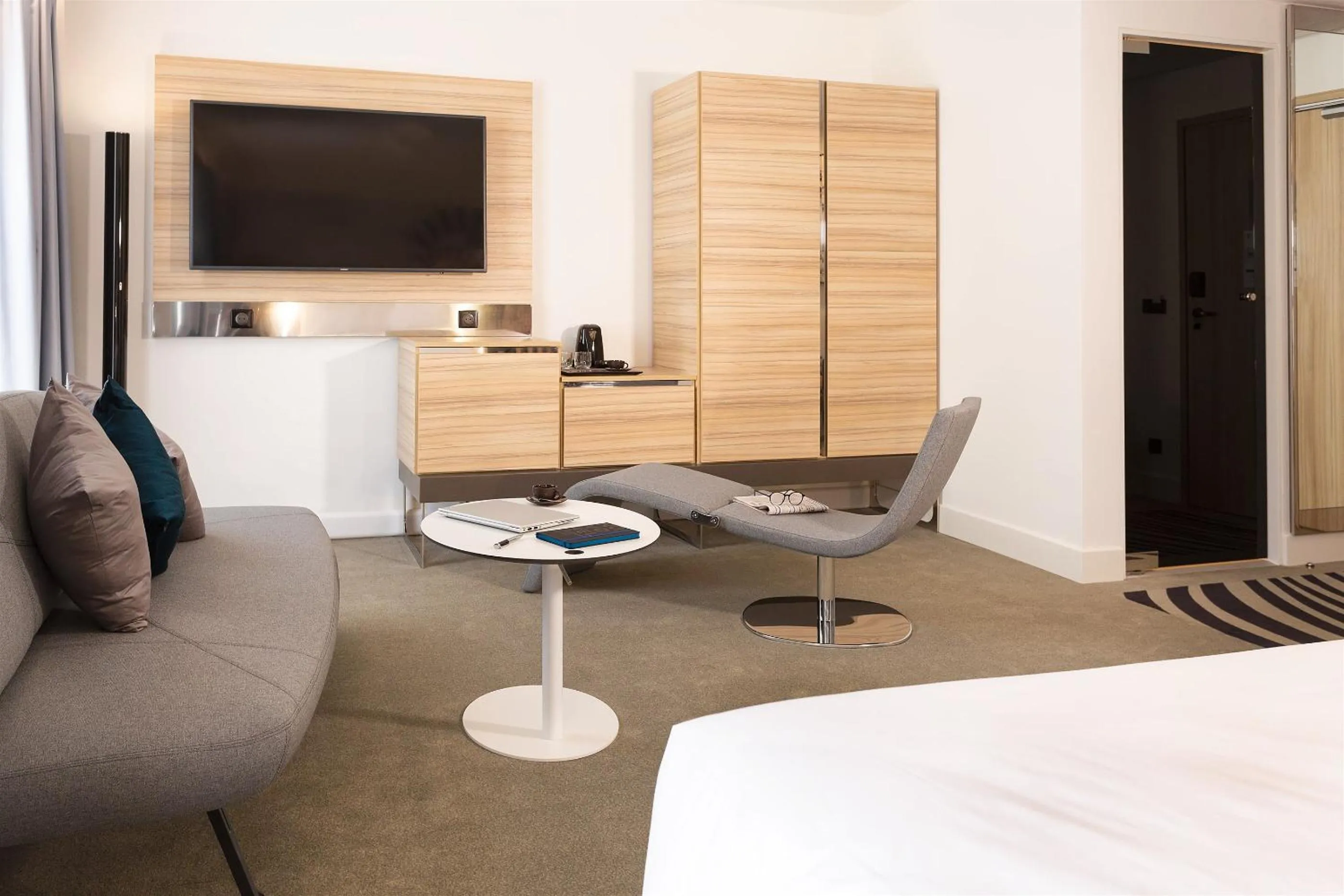 TV and multimedia in Novotel Tunis Lac