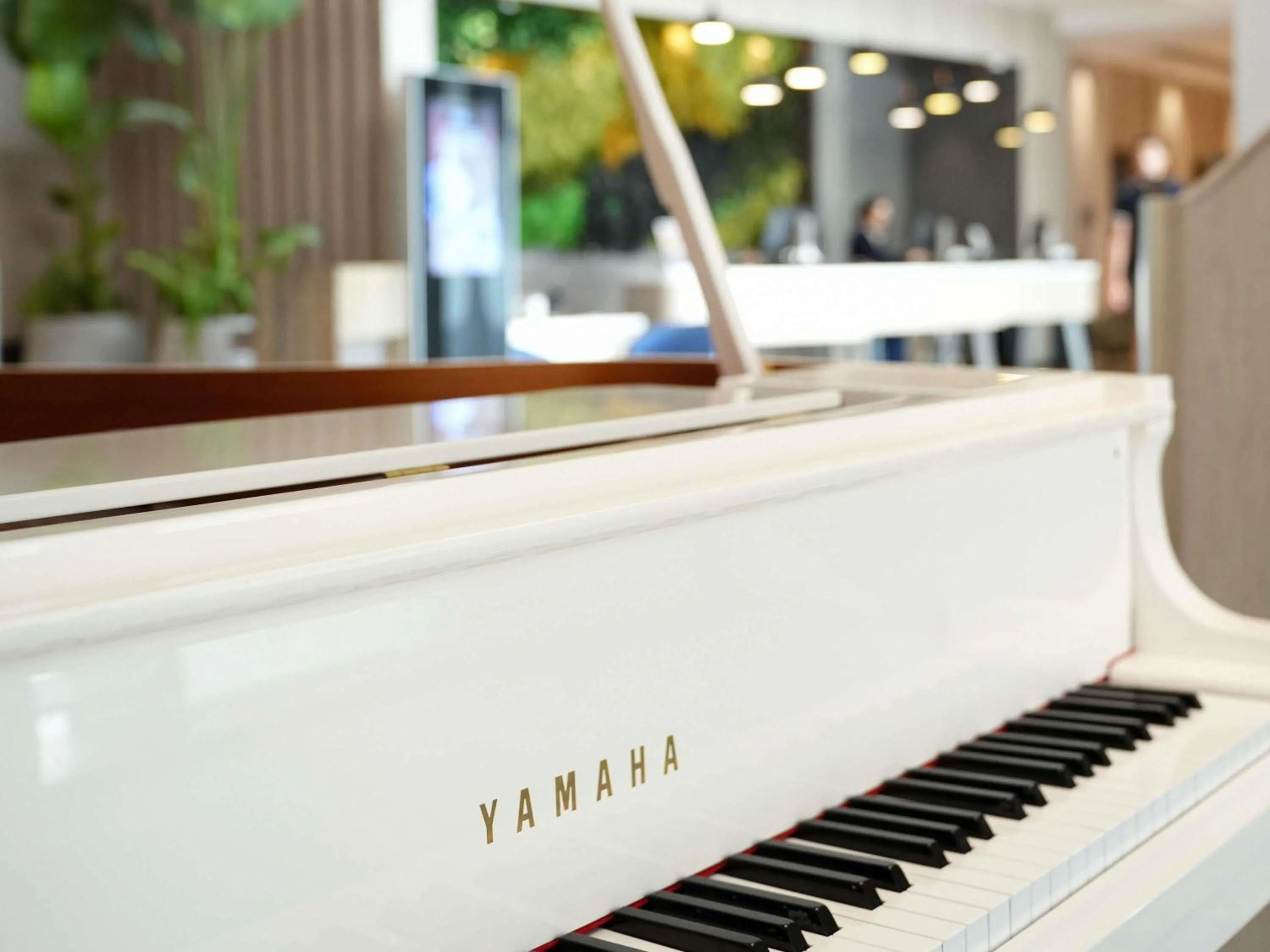 Lounge or bar in Novotel Tunis Lac