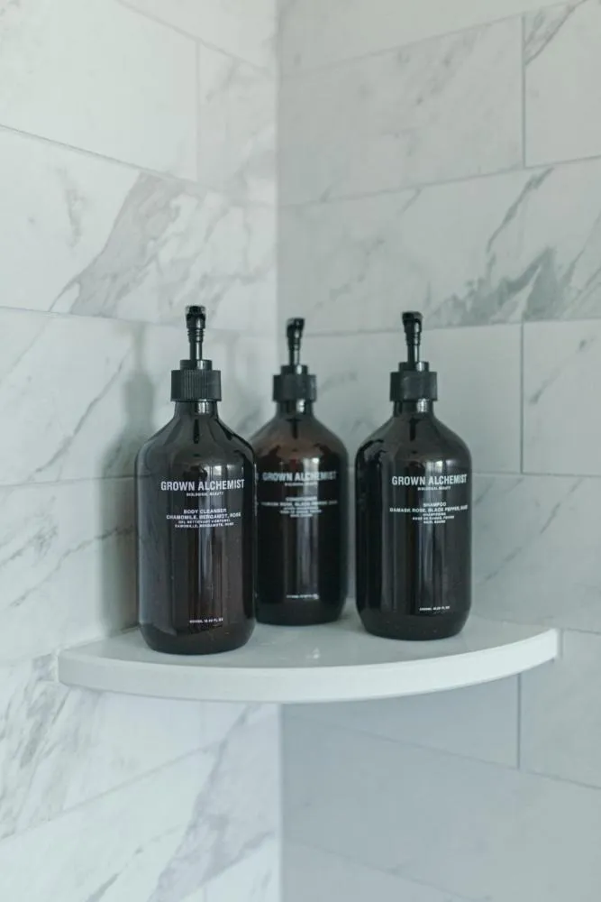 Shower in Shepherd’s Run