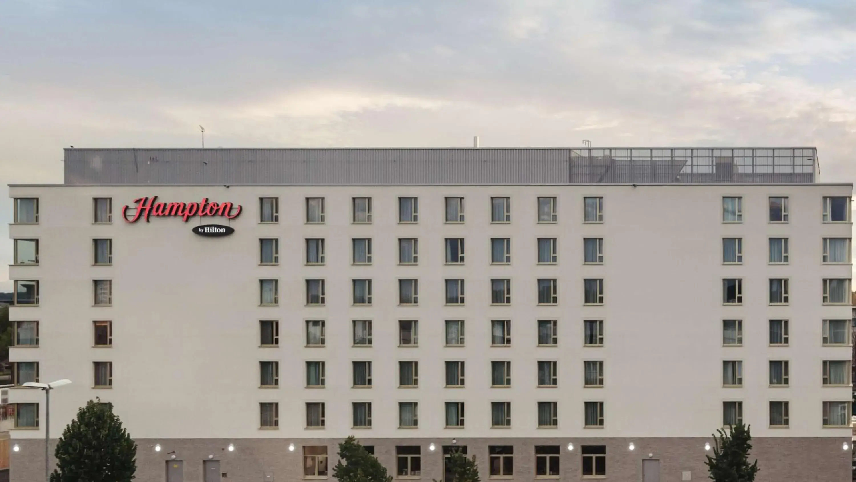 Property building in Hampton by Hilton Konstanz Property building in Hampton by Hilton Konstanz