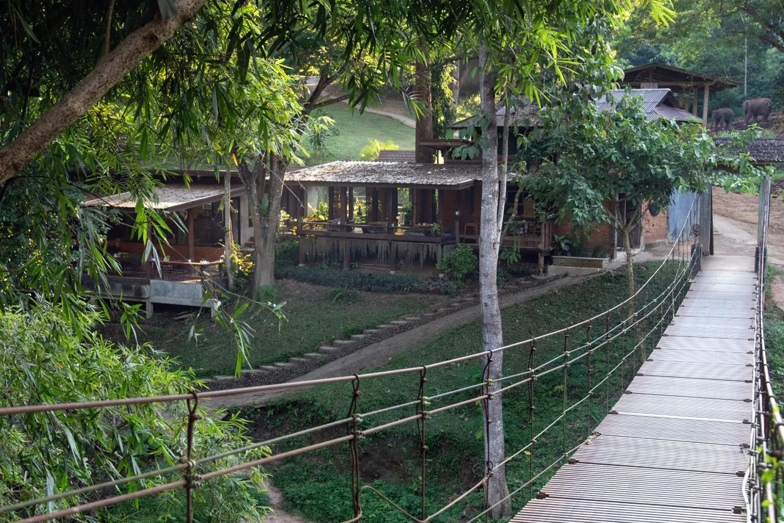 Restaurant/places to eat in Tawan Riverside Restaurant/places to eat in Tawan Riverside