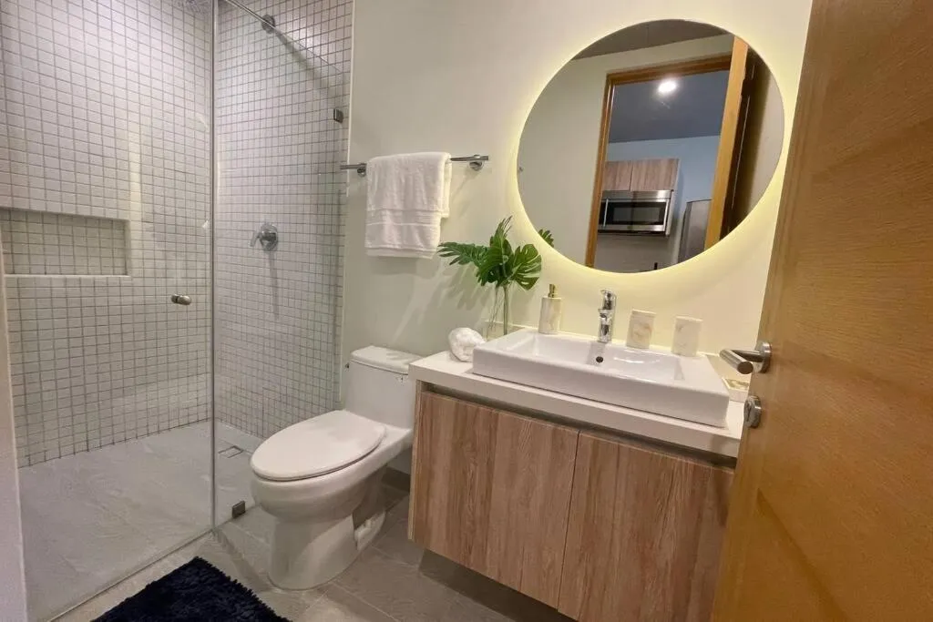 The Boat Condo by Andiani Travel