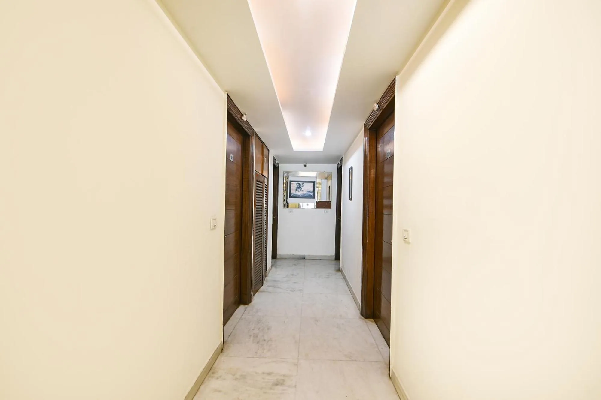 Lobby or reception in FabHotel Baba Residency Near New Delhi Railway Station