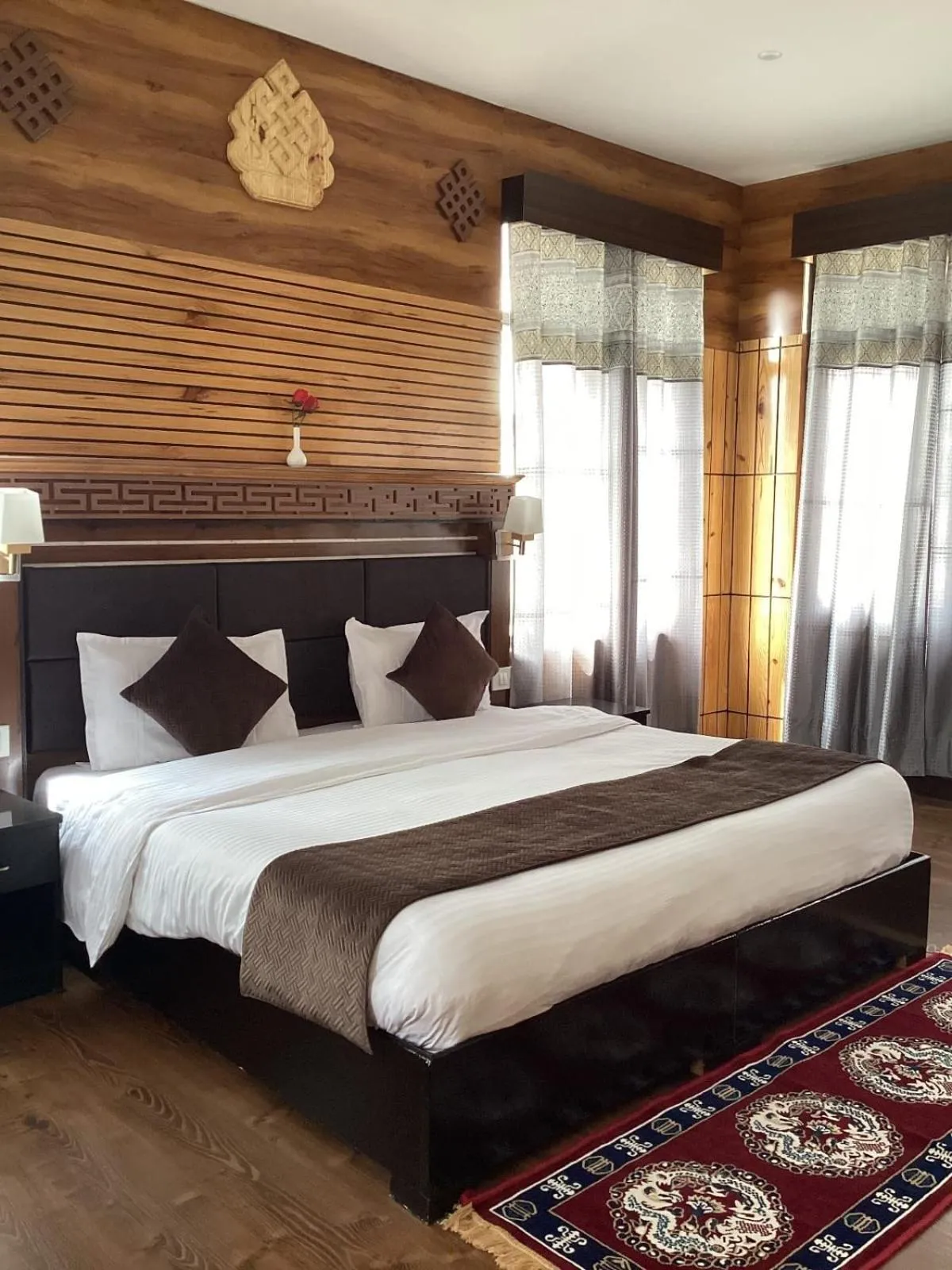 Bed in Hotel Blue Pine