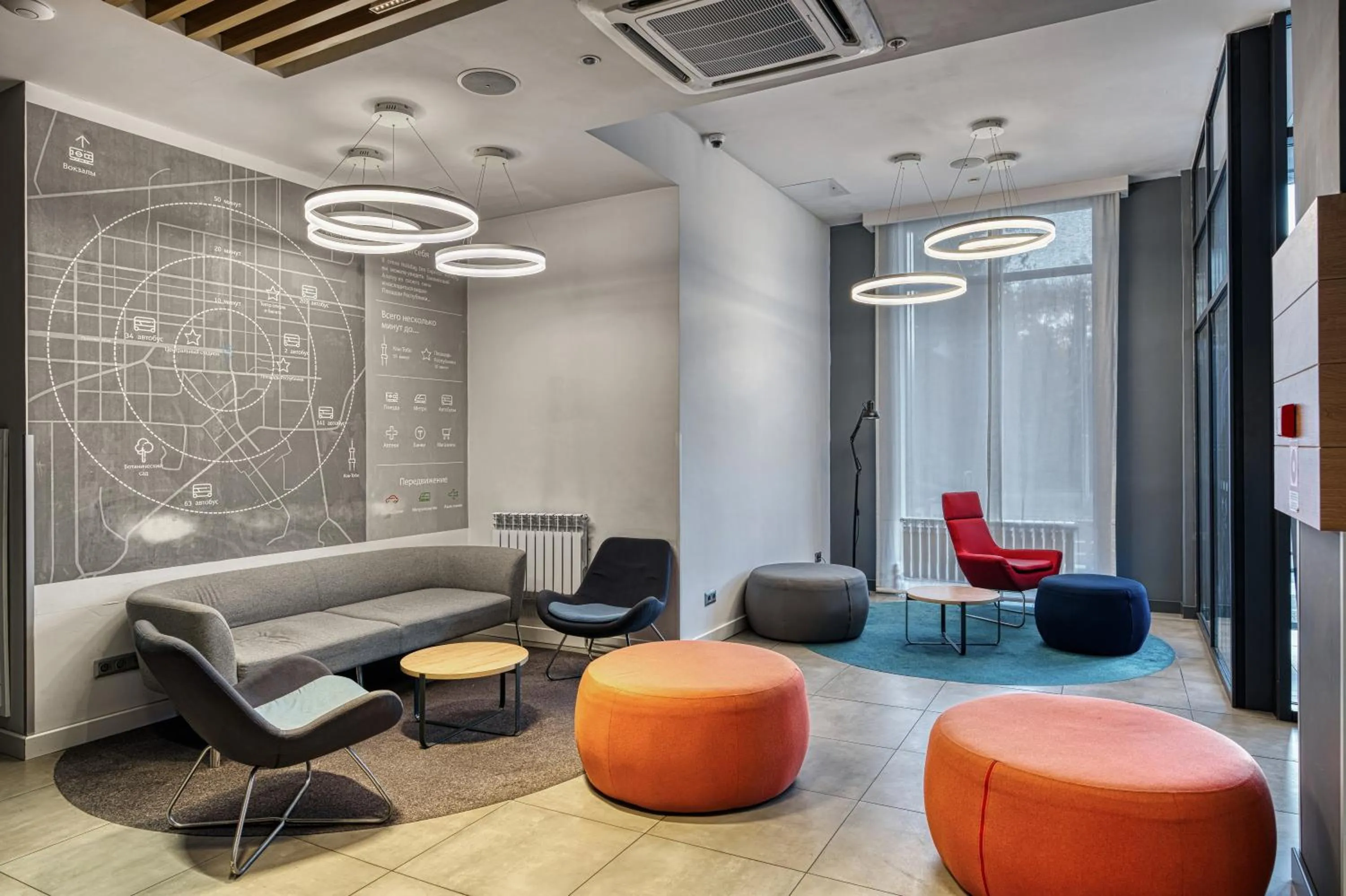 Seating area in Holiday Inn Express - Almaty by IHG