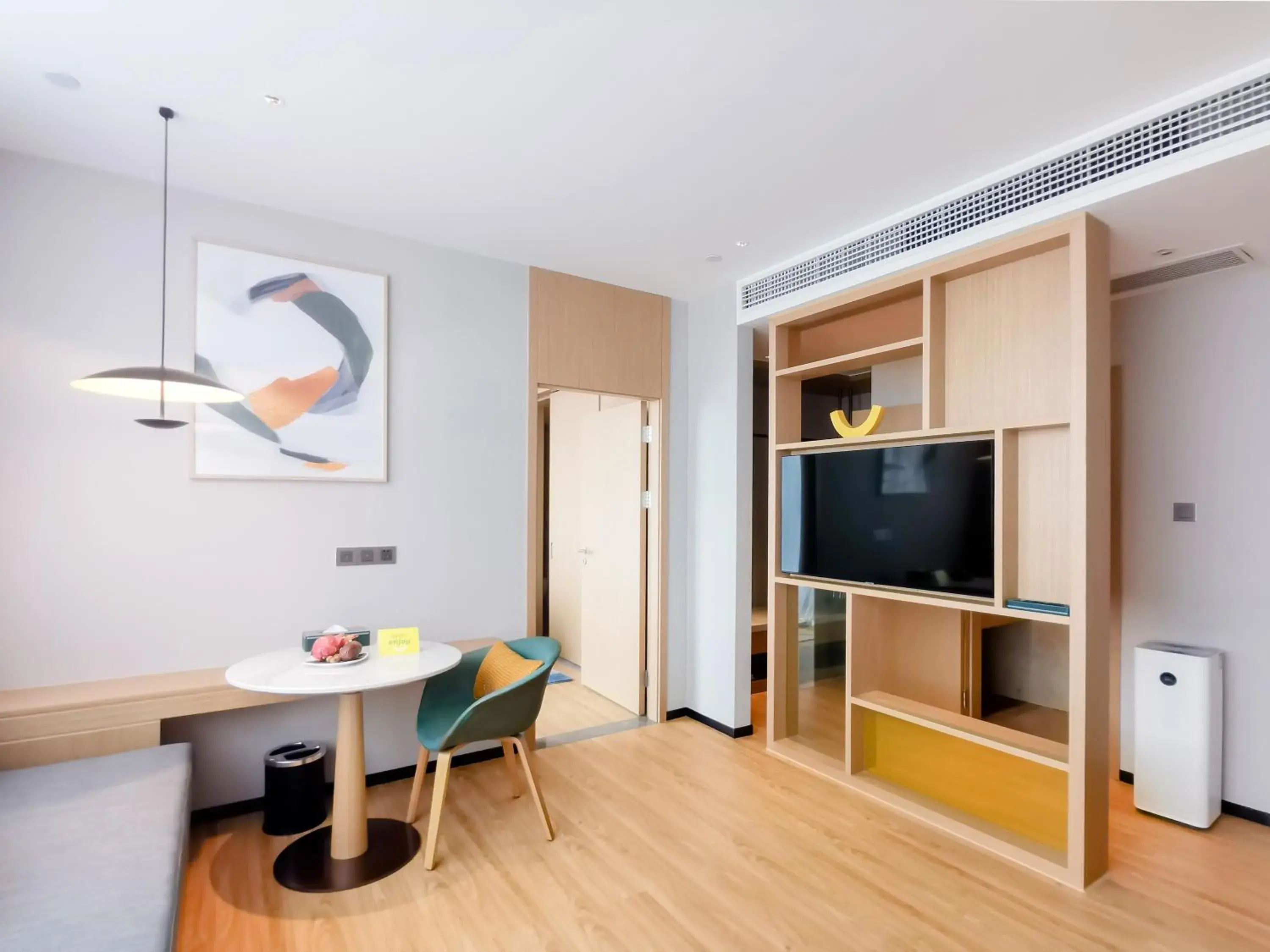 Living room in Holiday Inn Luzhou Longjian by IHG Living room in Holiday Inn Luzhou Longjian by IHG