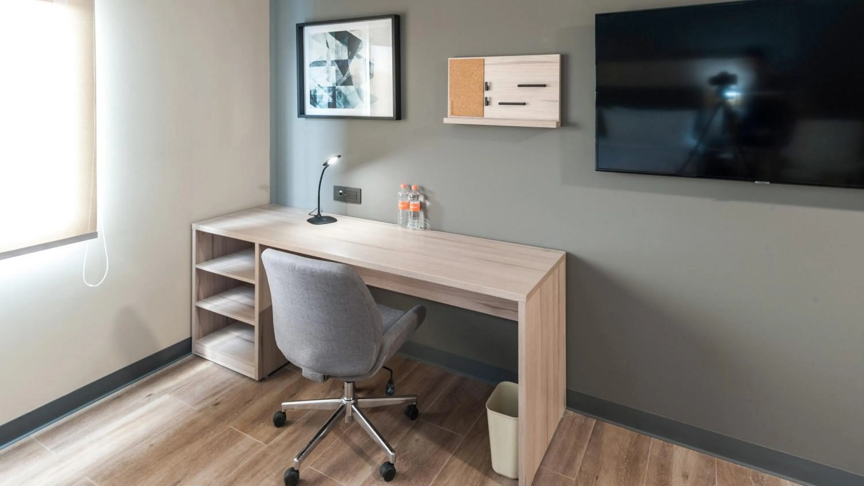 Photo of the whole room in Candlewood Suites - Guadalajara Galerias by IHG