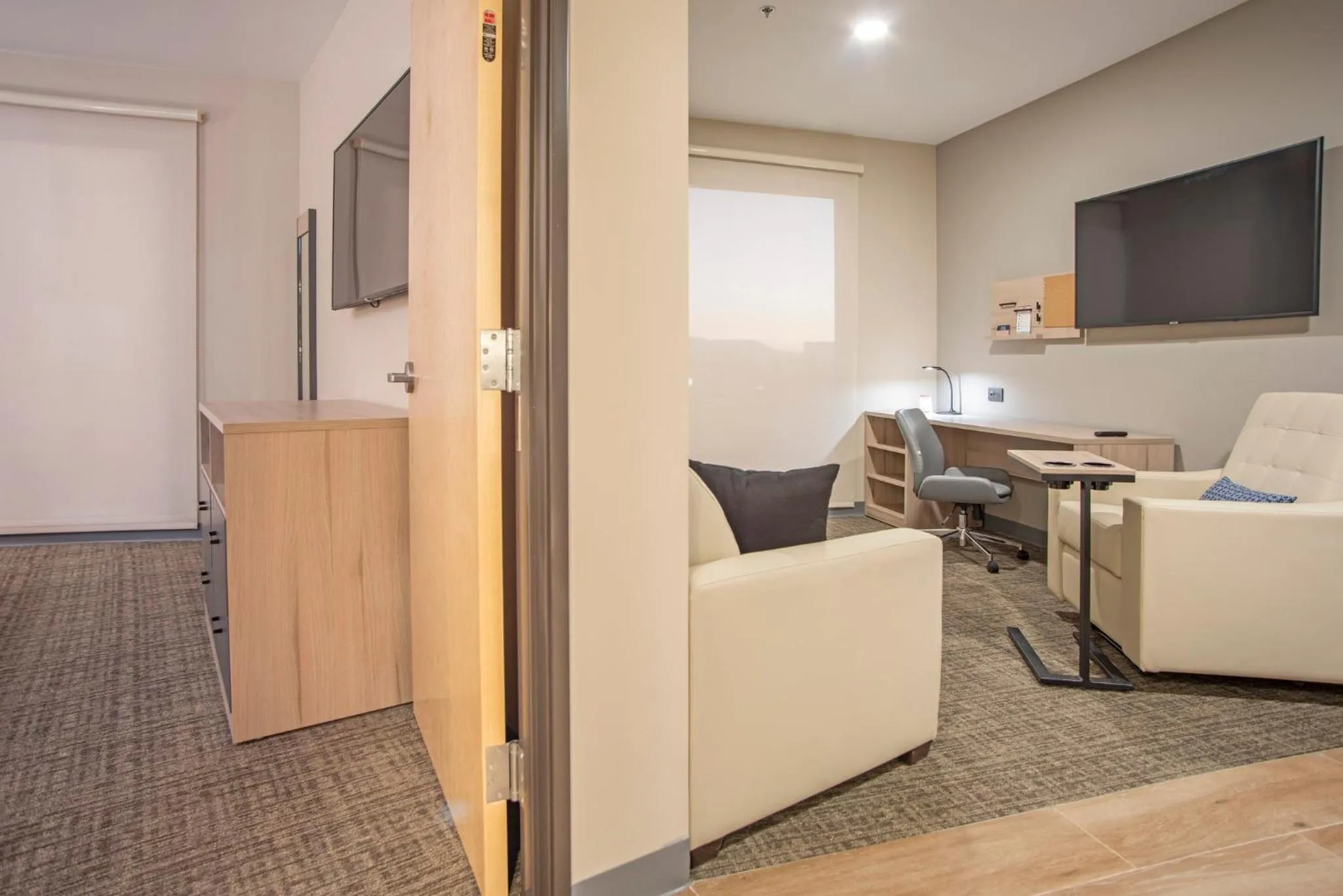 Photo of the whole room in Candlewood Suites - Guadalajara Galerias by IHG