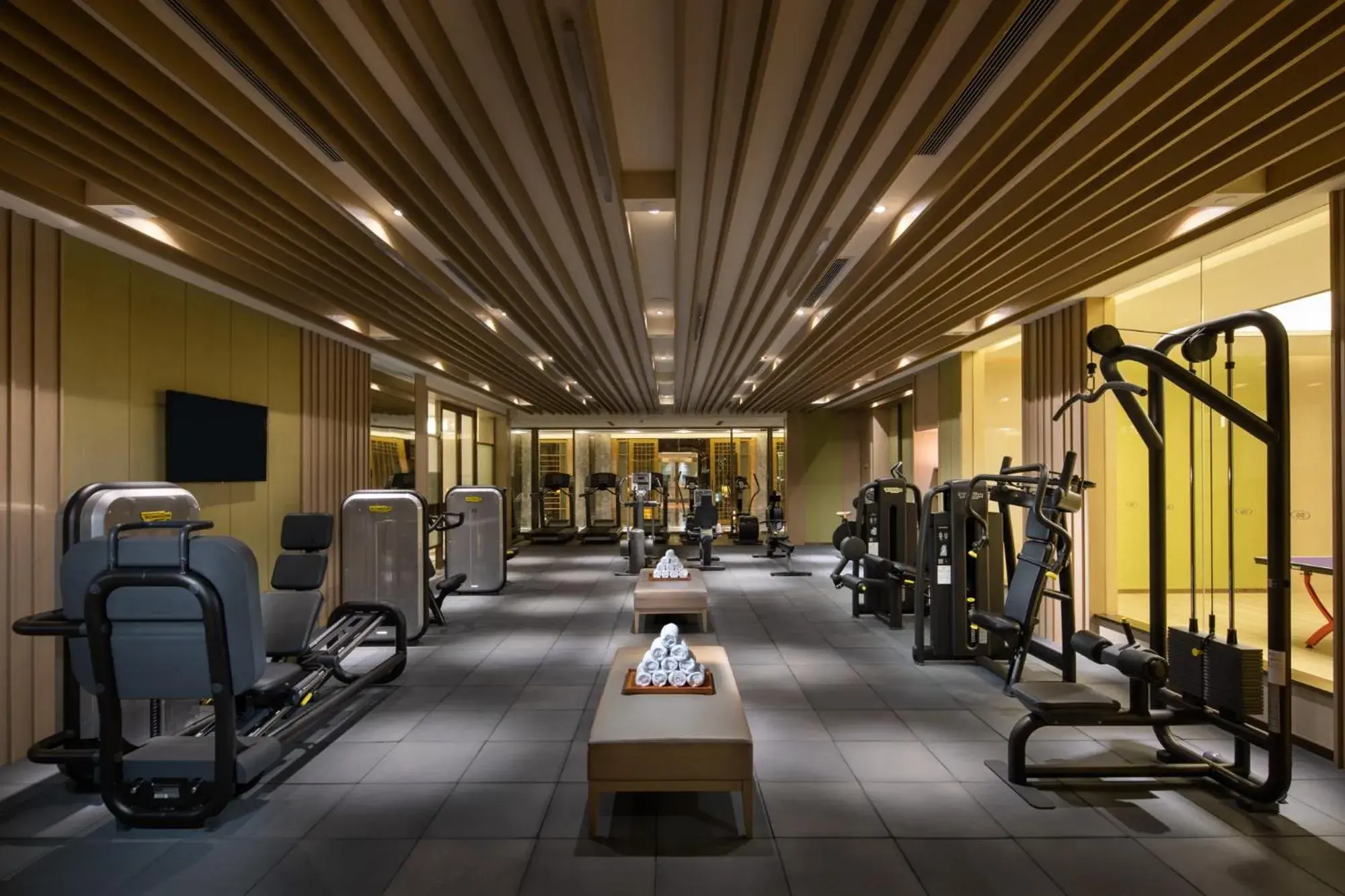 Fitness centre/facilities in Crowne Plaza Shanghai Nanjing Road by IHG Fitness centre/facilities in Crowne Plaza Shanghai Nanjing Road by IHG