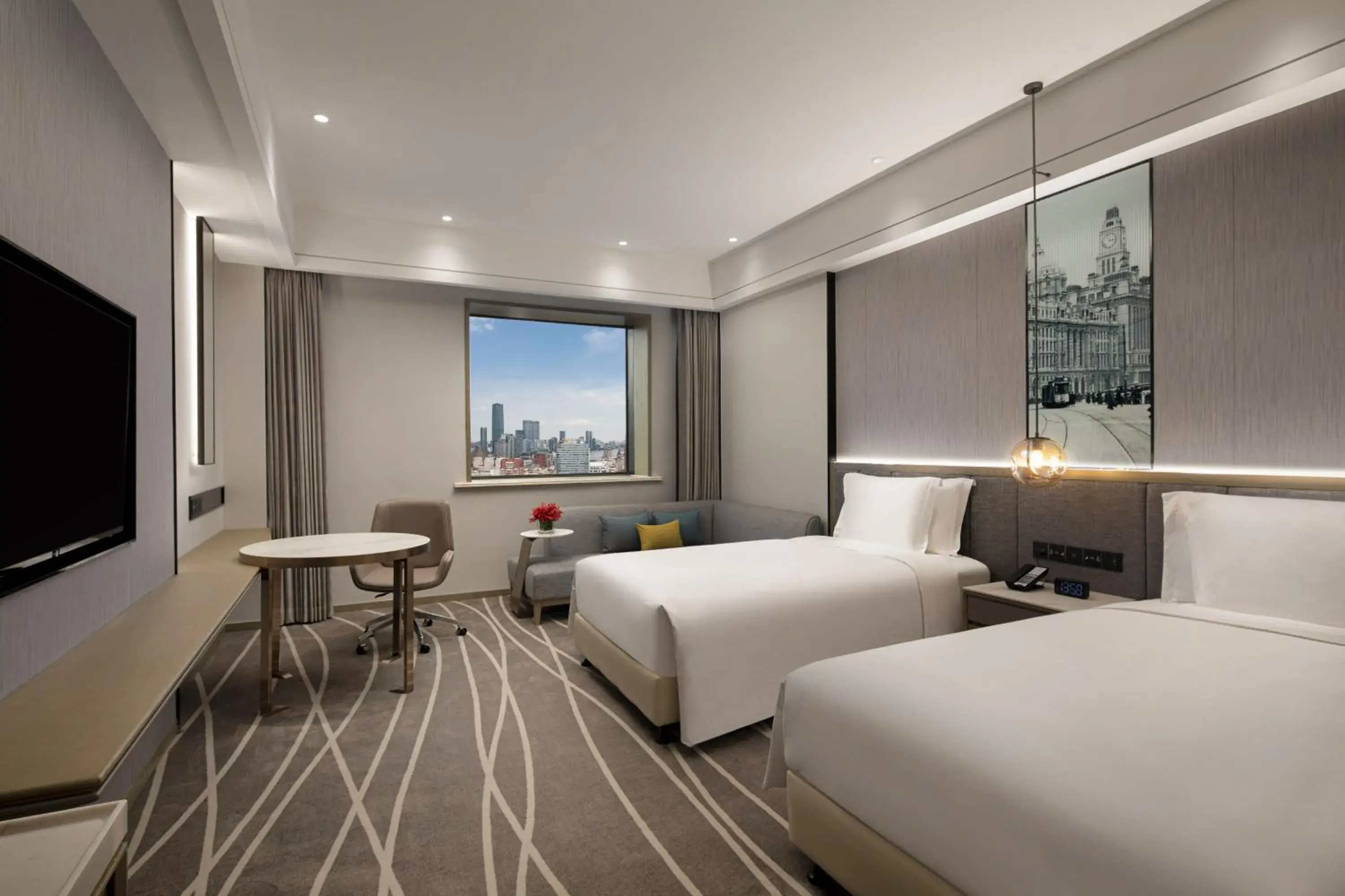 Bed in Crowne Plaza Shanghai Nanjing Road by IHG Bed in Crowne Plaza Shanghai Nanjing Road by IHG