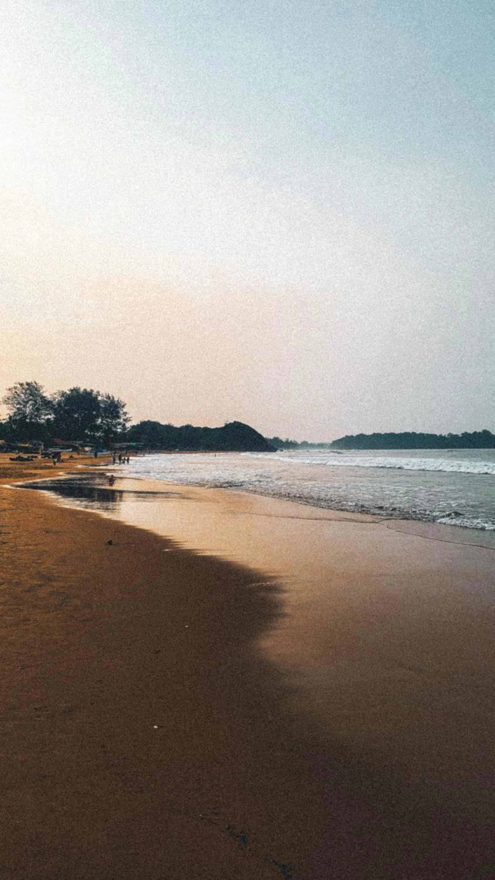 Beach in Cocos Beach Resort
