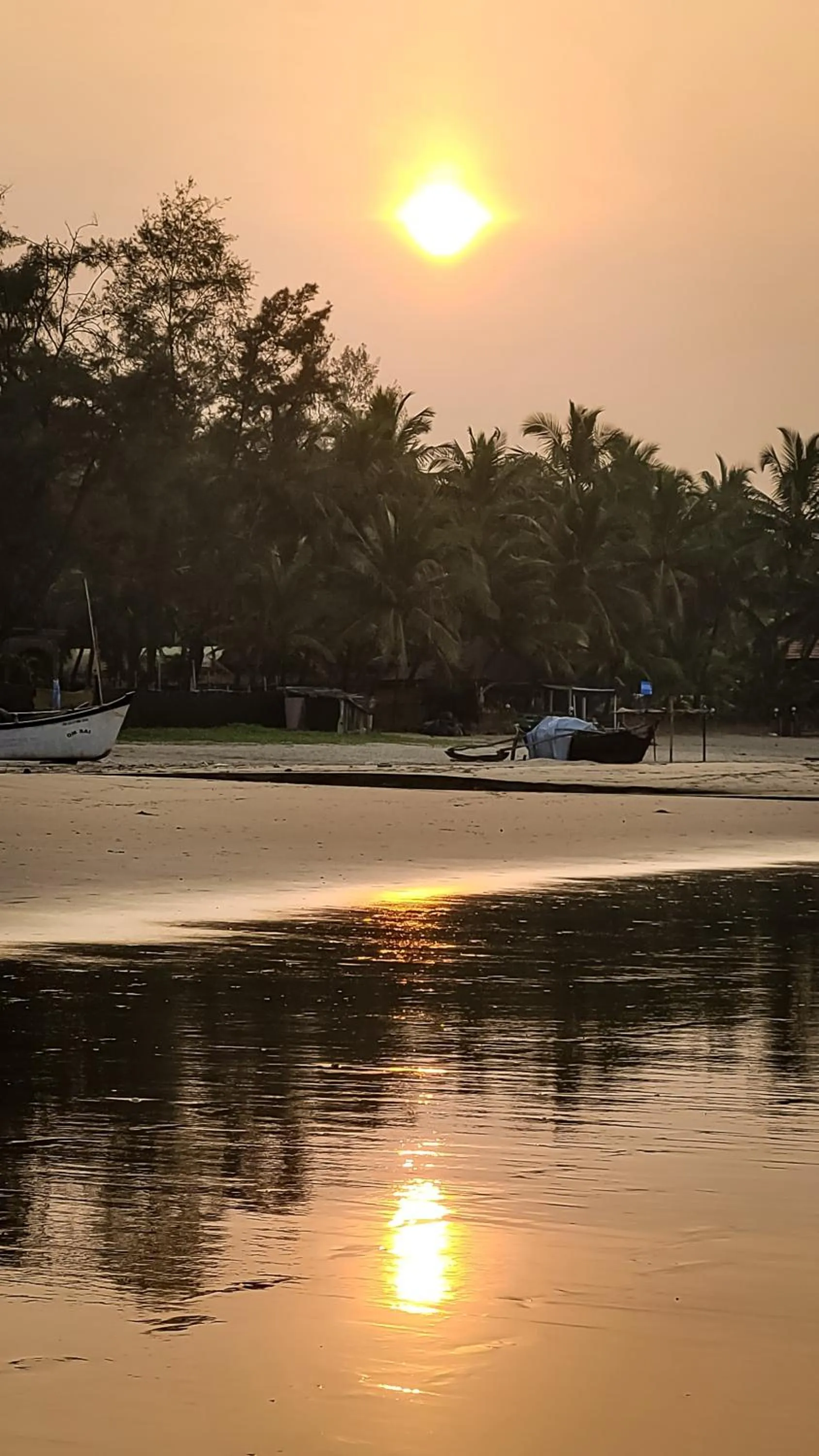 Beach in Cocos Beach Resort