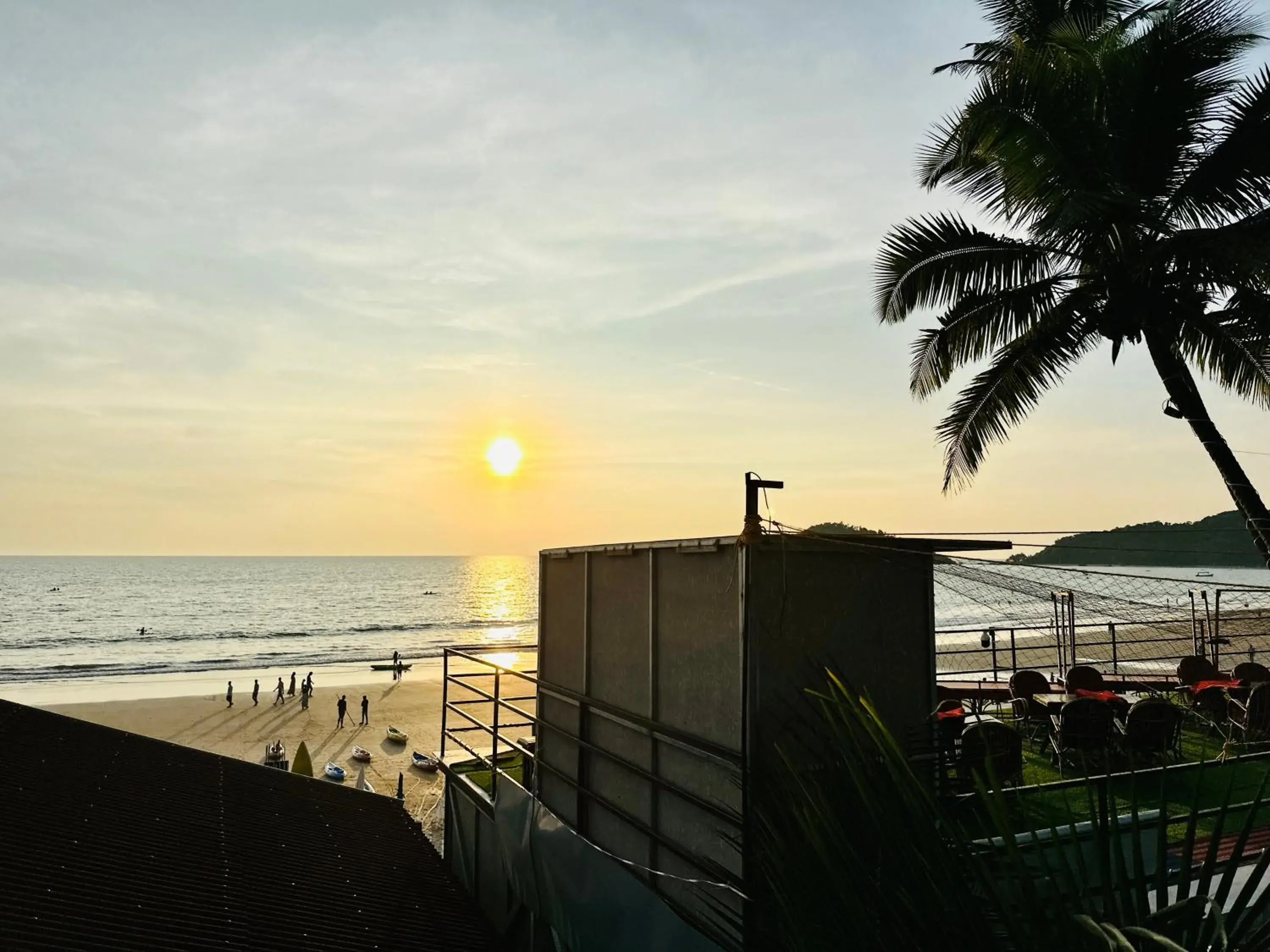 Sunset in Cocos Beach Resort Sunset in Cocos Beach Resort