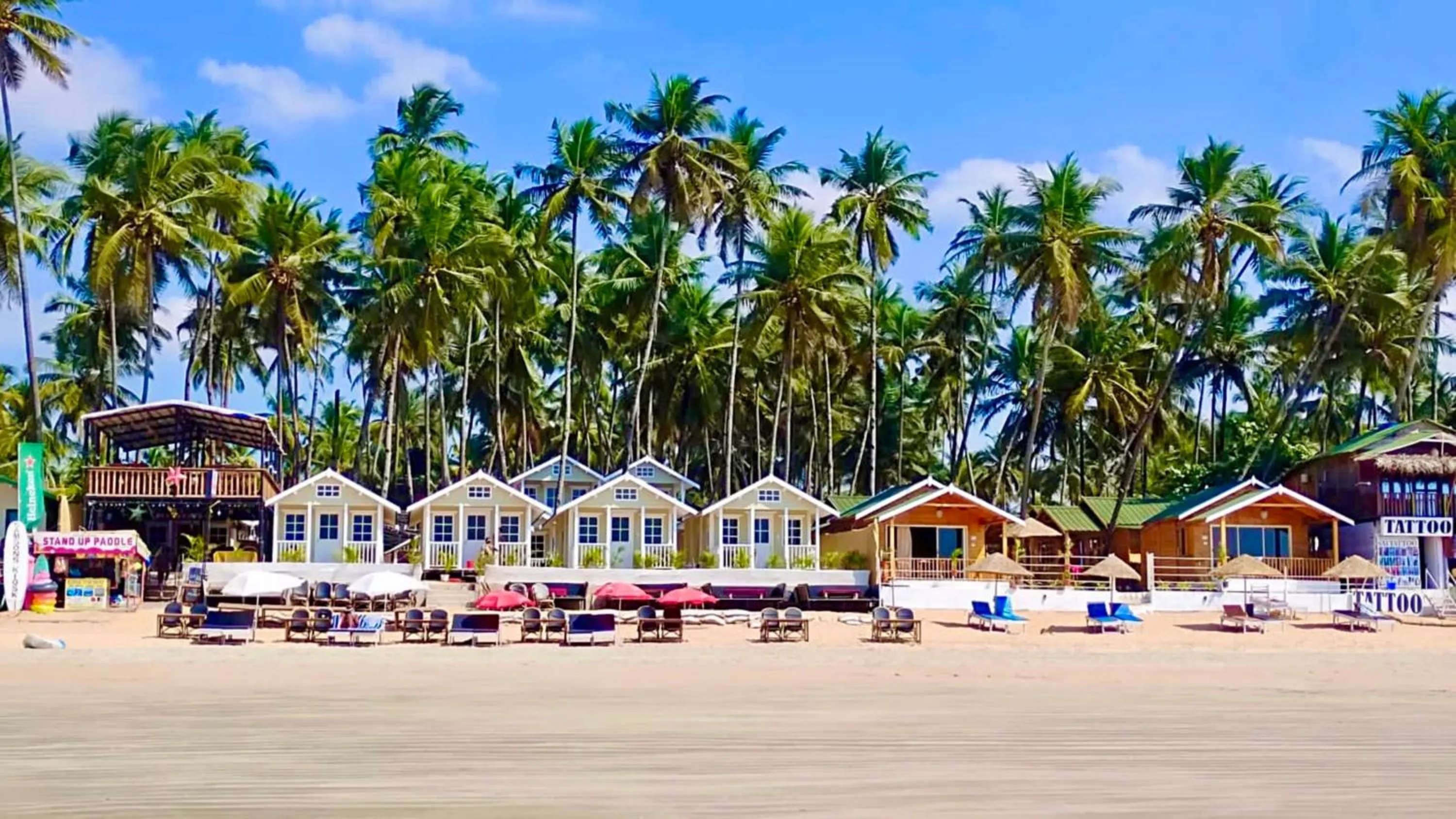 Property building in Cocos Beach Resort