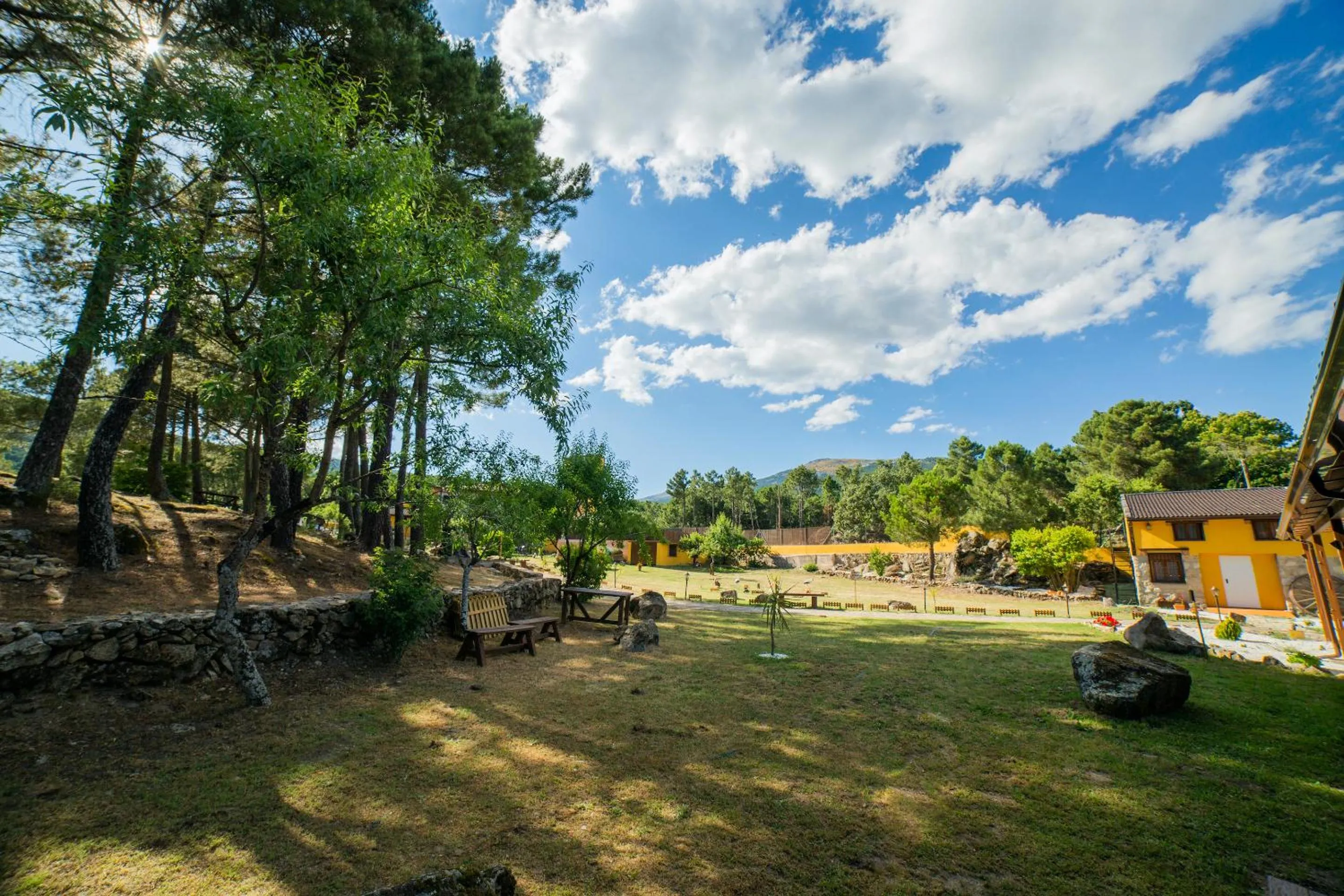 Garden view in Eras del Poeta