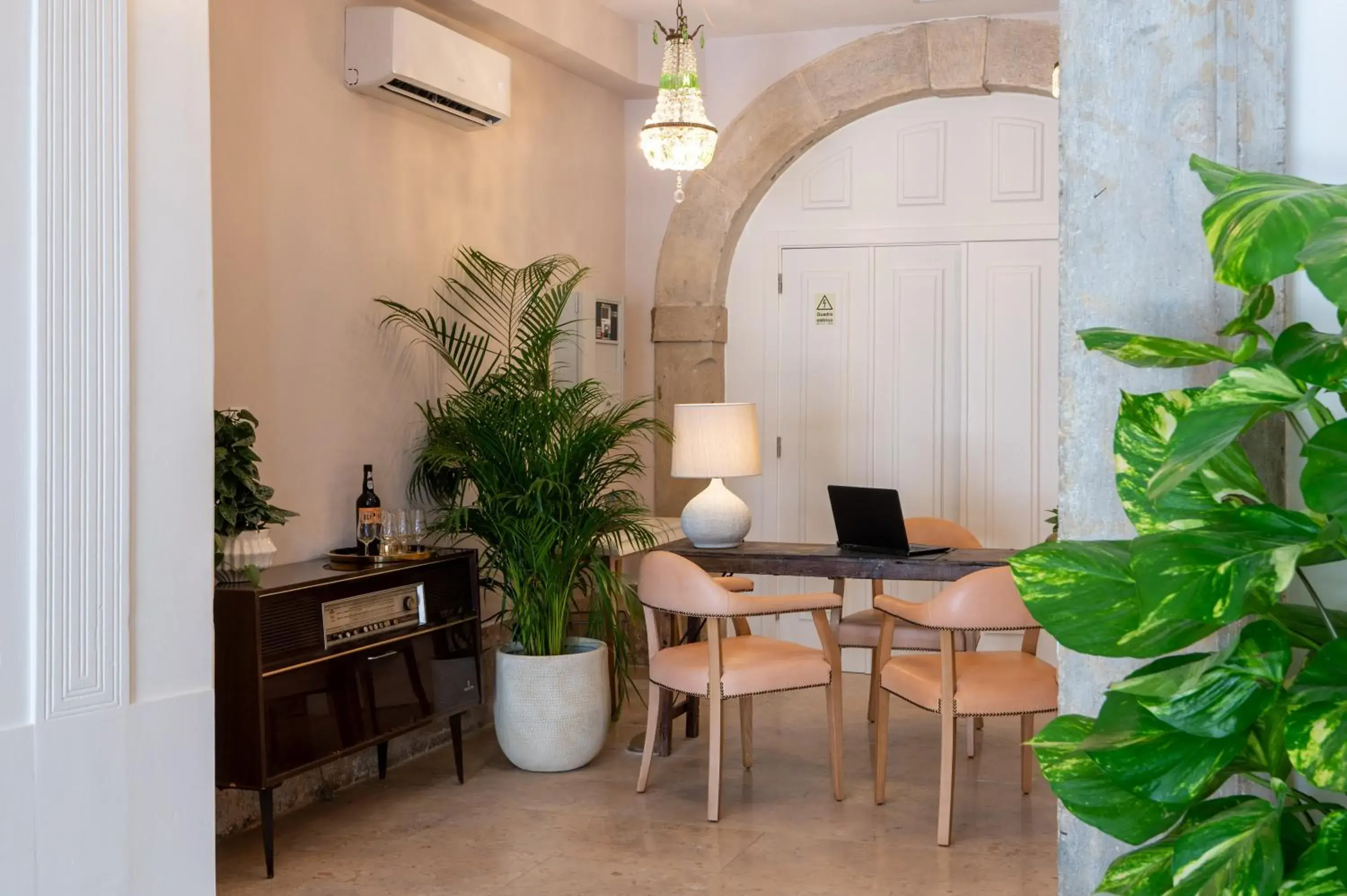 Lobby or reception in Memoria Lisboa FLH Hotels Lobby or reception in Memoria Lisboa FLH Hotels