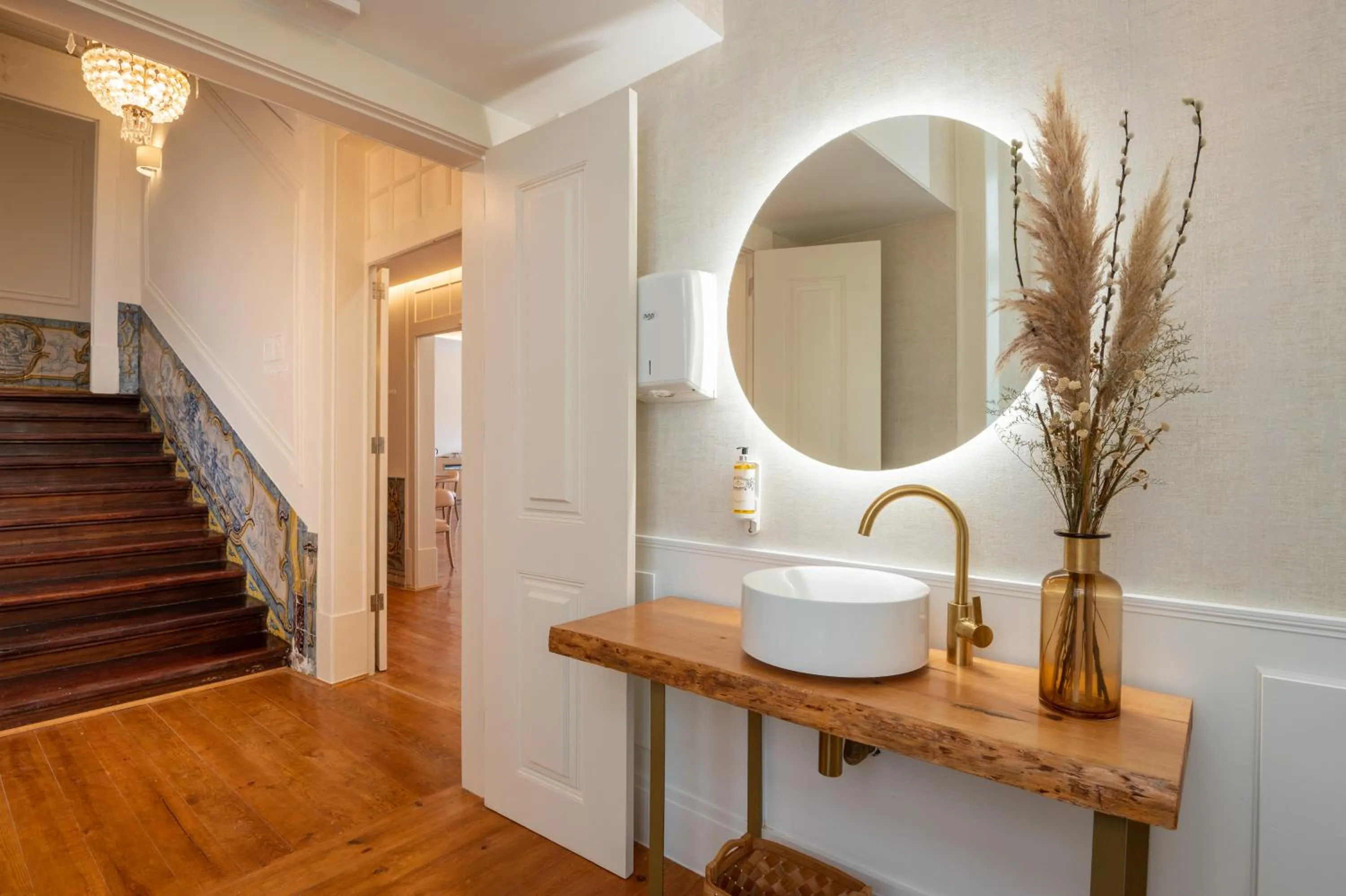 Decorative detail in Memoria Lisboa FLH Hotels