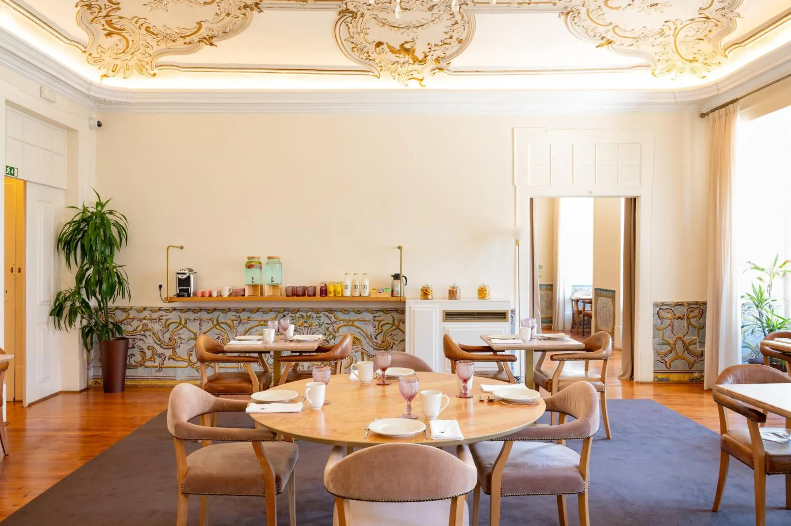 Property building in Memoria Lisboa FLH Hotels Property building in Memoria Lisboa FLH Hotels