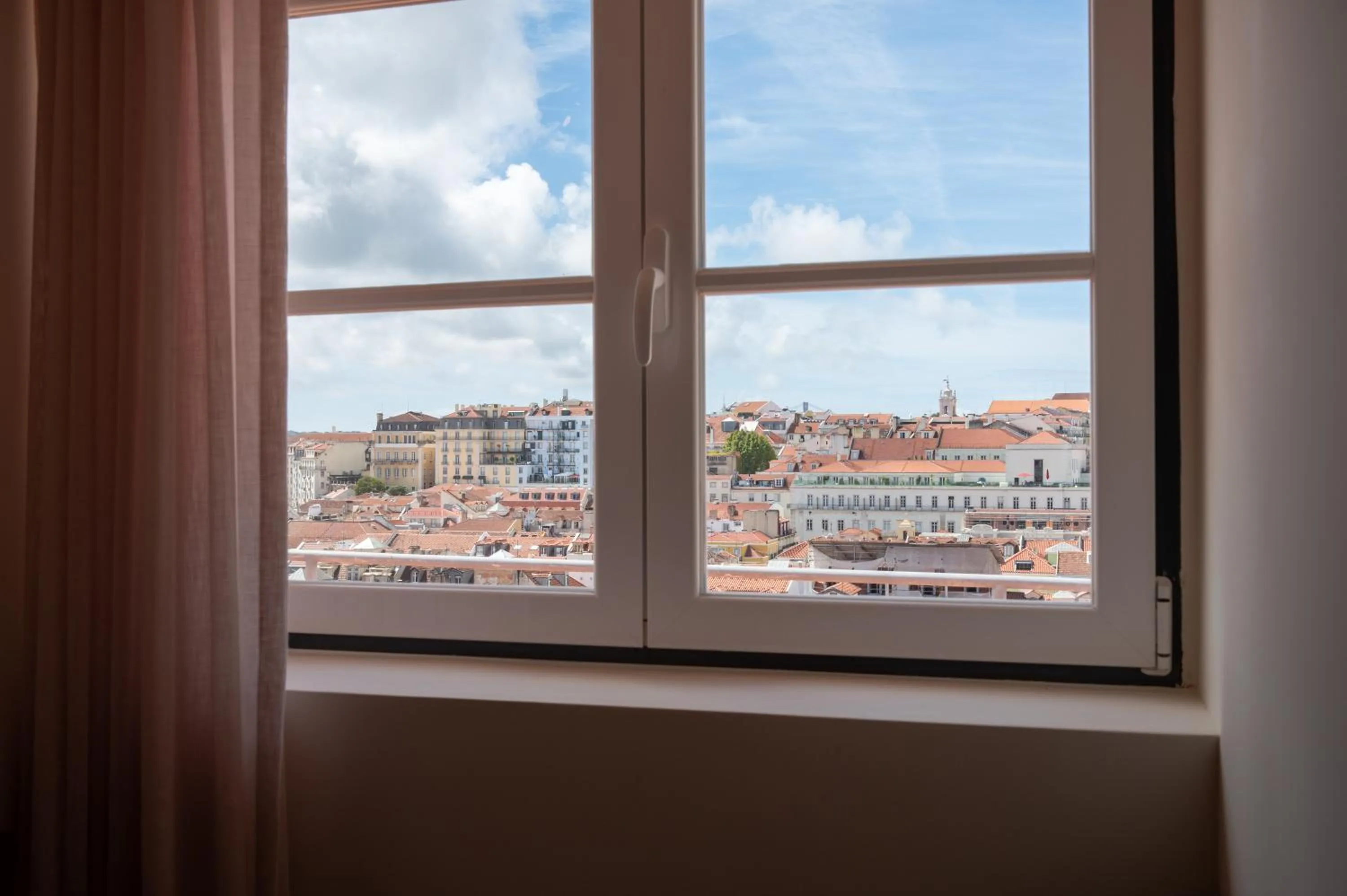 Superior Double Room in Memoria Lisboa FLH Hotels