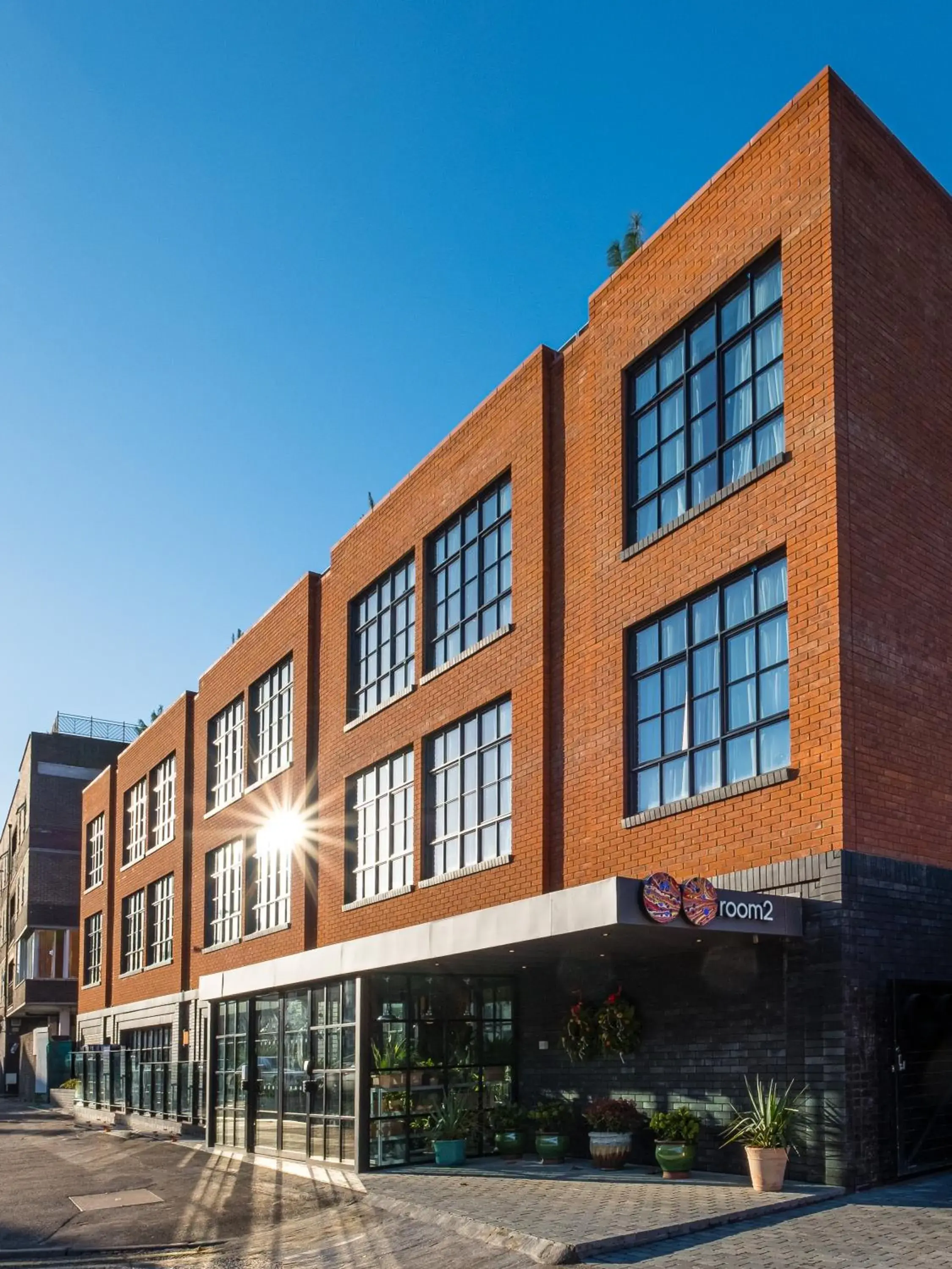 Property building in room2 London Chiswick Hometel Property building in room2 London Chiswick Hometel