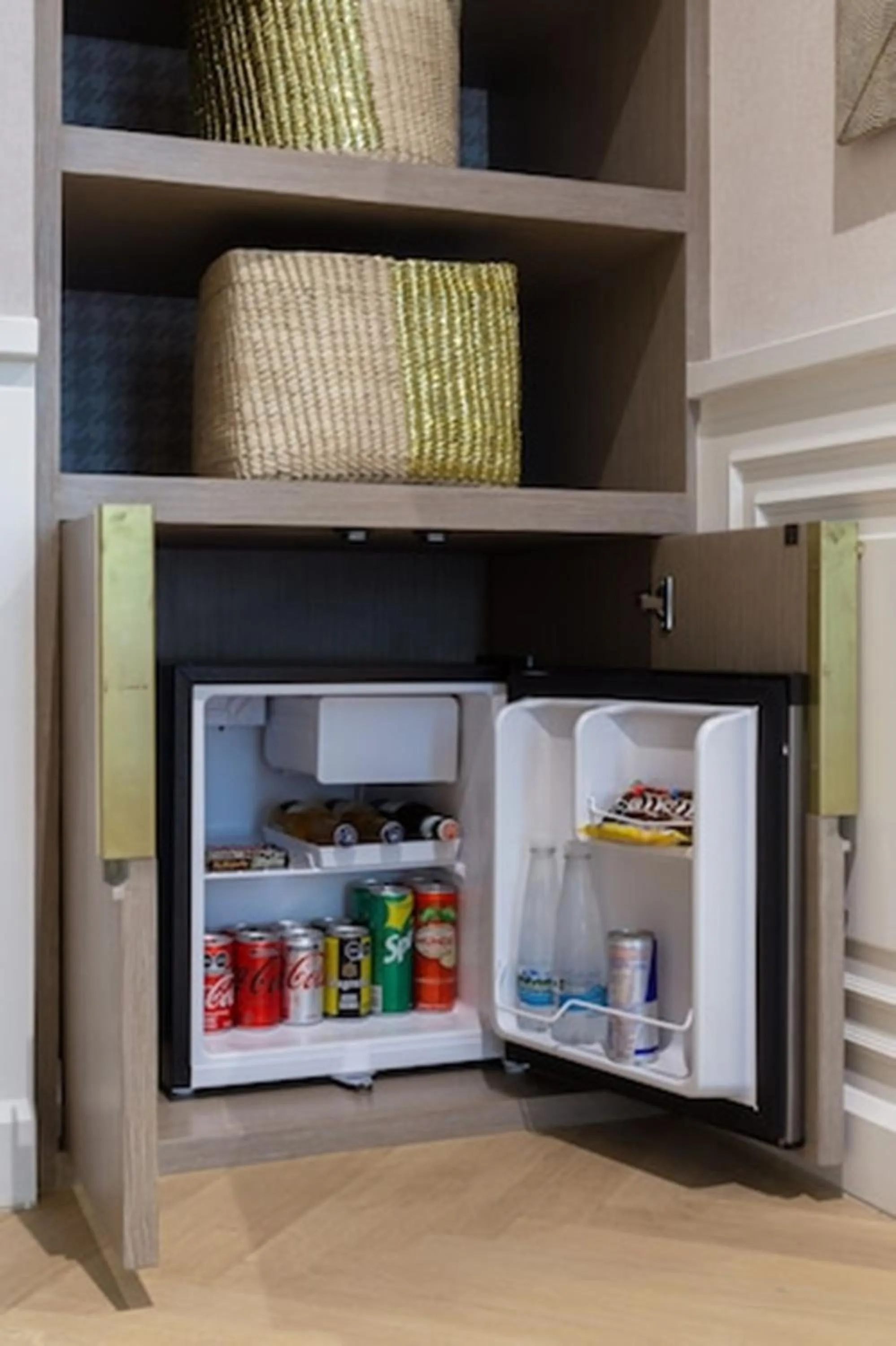 minibar in The Alest Hotel