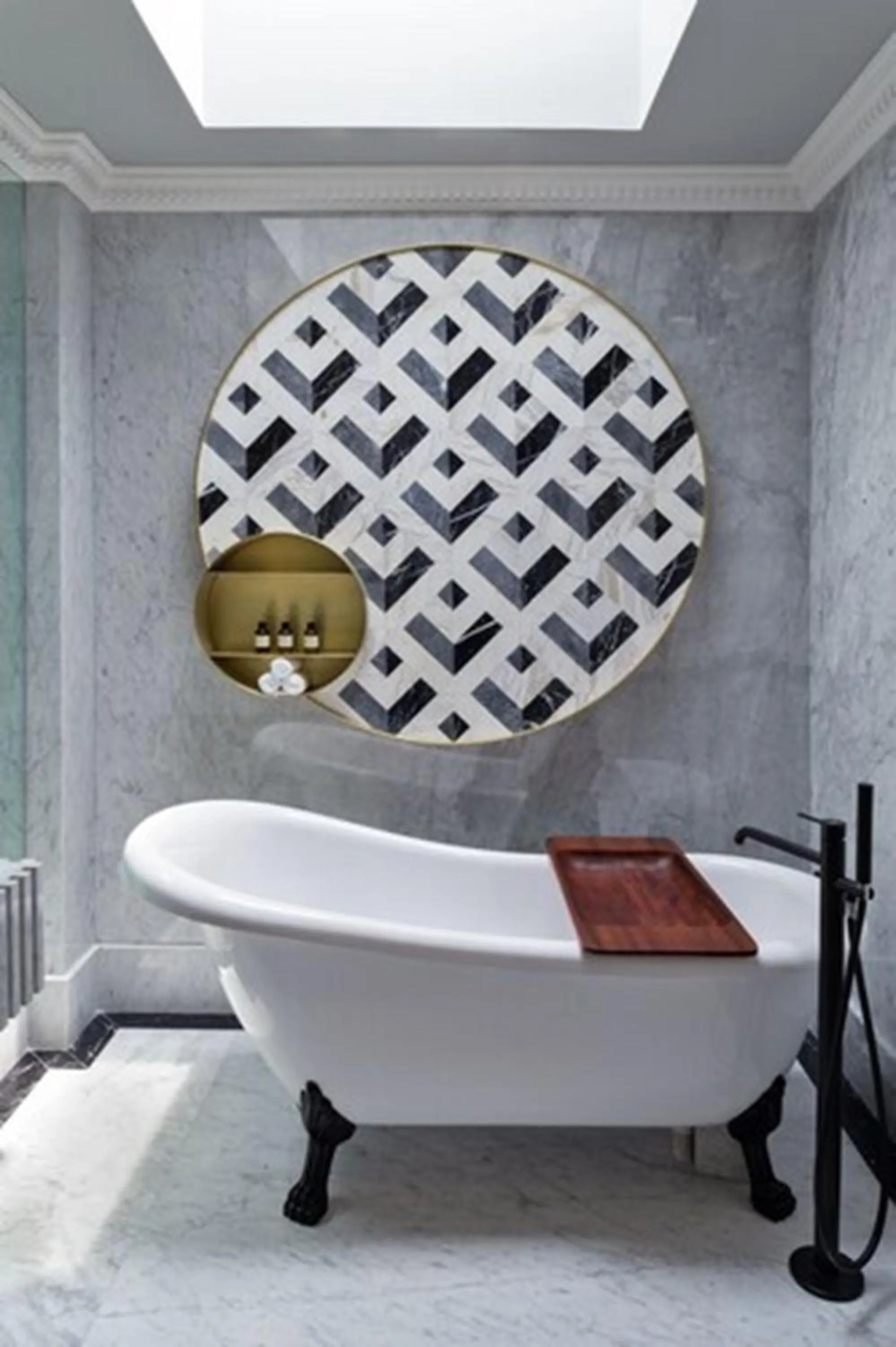 Bathroom in The Alest Hotel