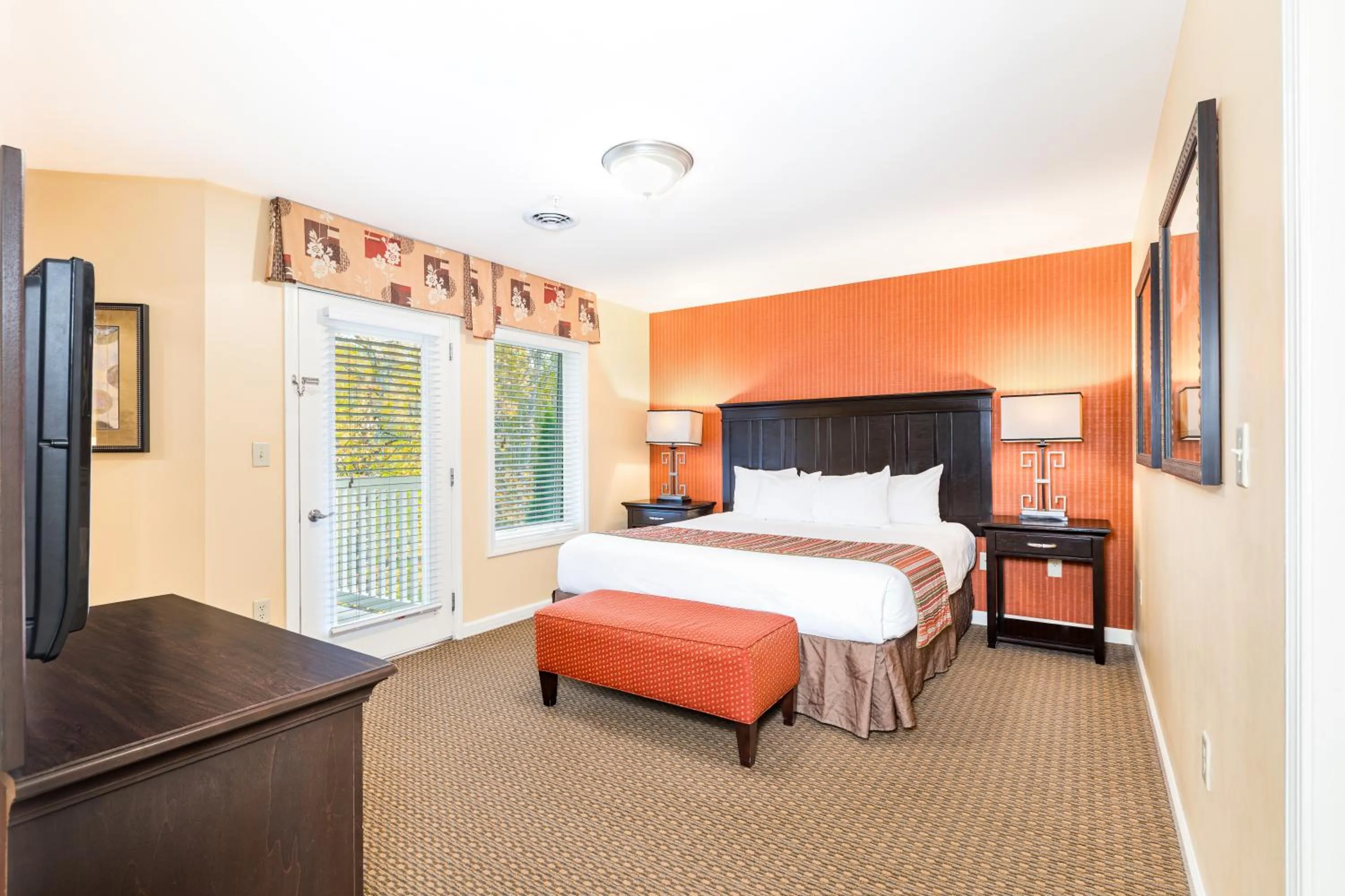 Bedroom, Bed in Vacation Village in the Berkshires