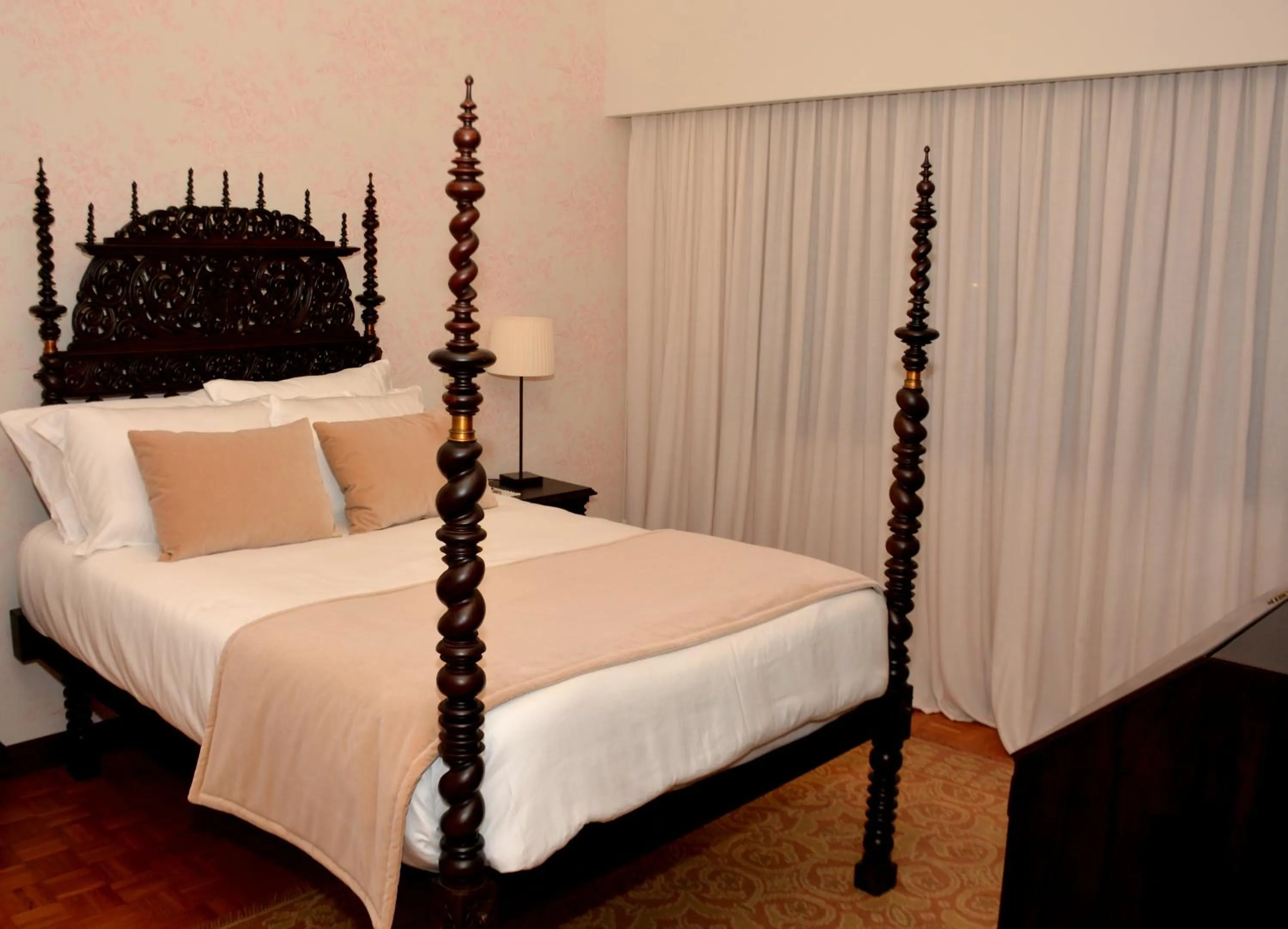 Bed in Santiago Family House