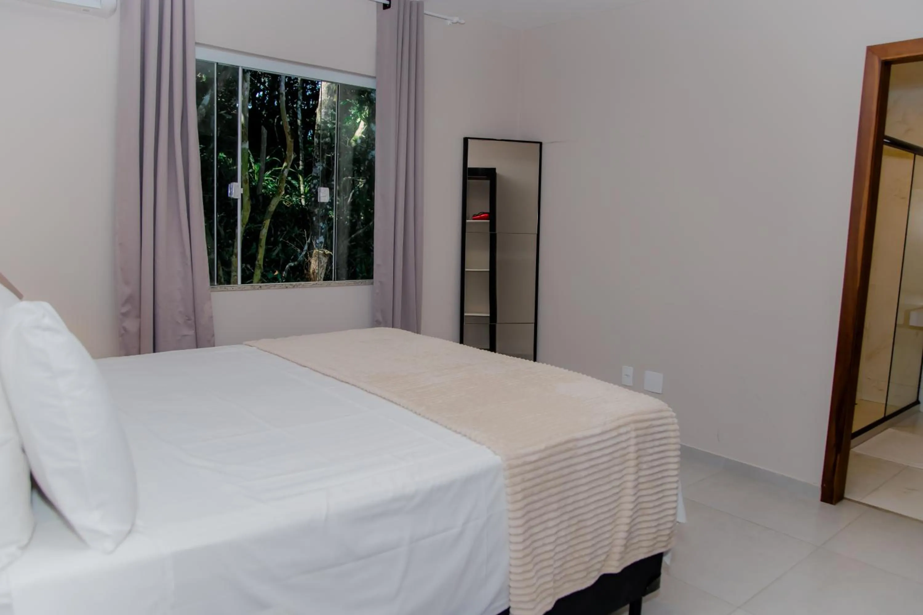 Bedroom, Bed in Pousada Peninsula de Buzios