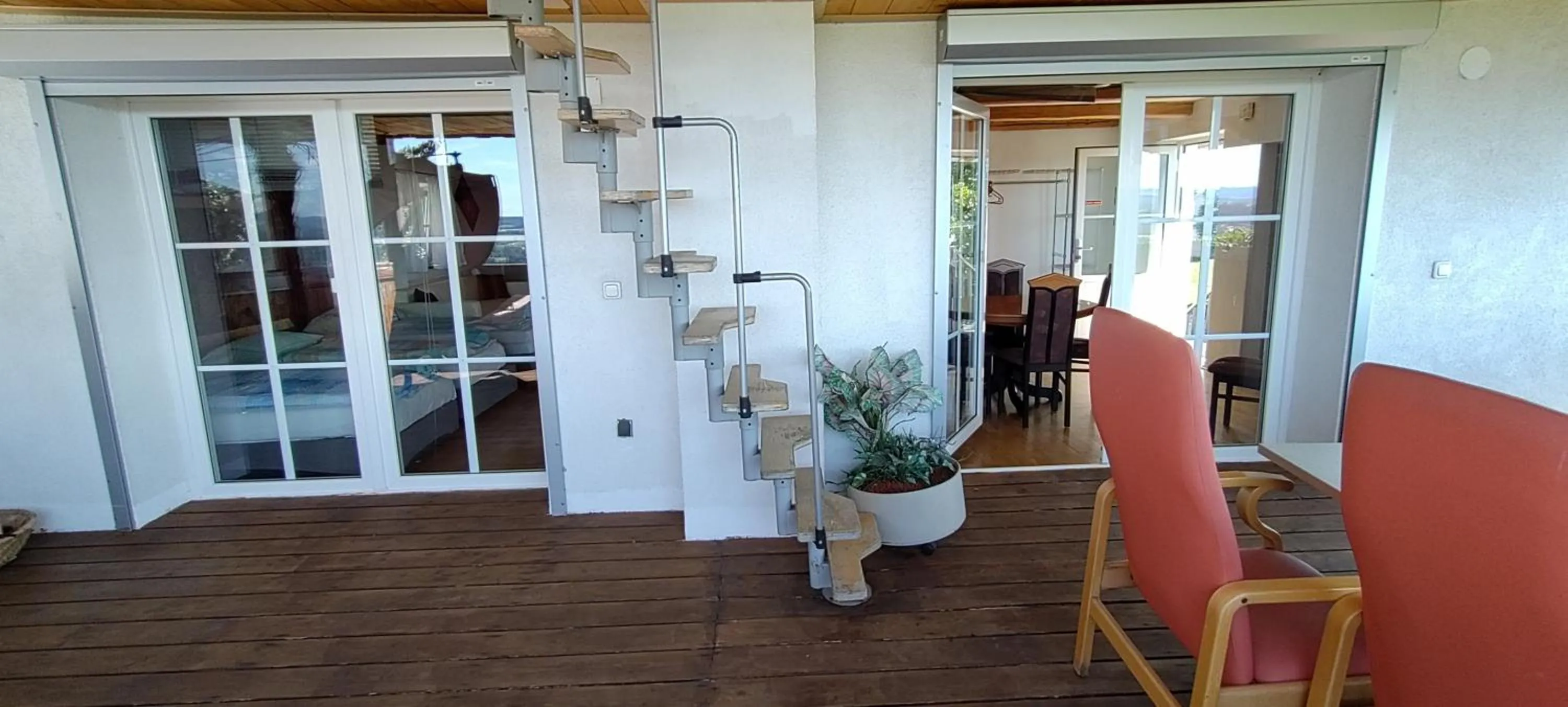 Balcony/Terrace in Geinberg Suites & Via Nova Lodges