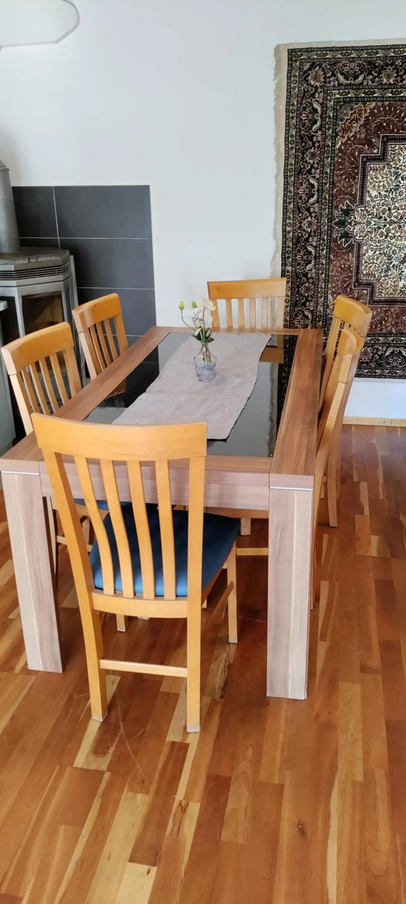 Dining area in Geinberg Suites & Via Nova Lodges