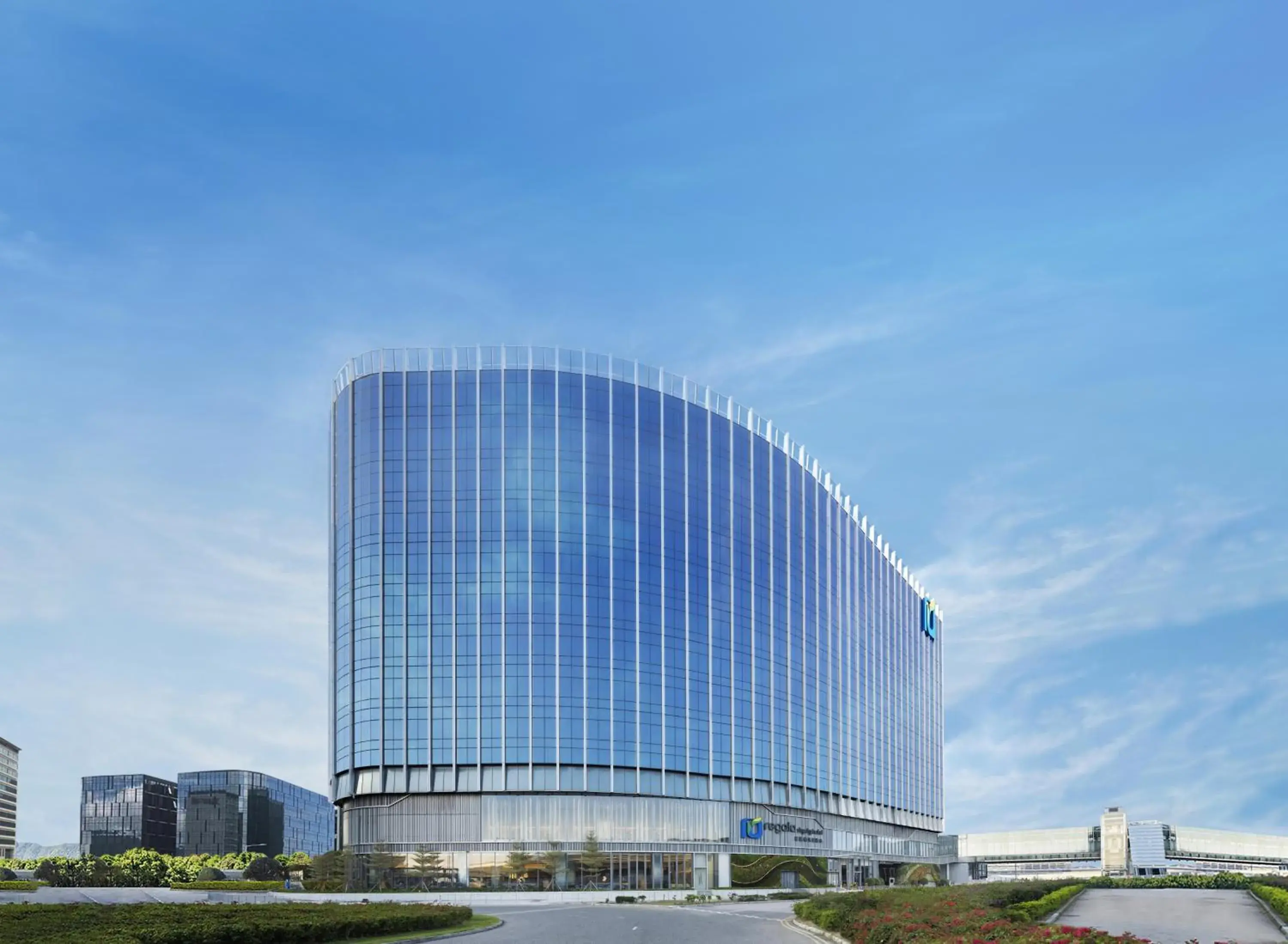 Property building in Regala Skycity Hotel by Regal Hotels Property building in Regala Skycity Hotel by Regal Hotels