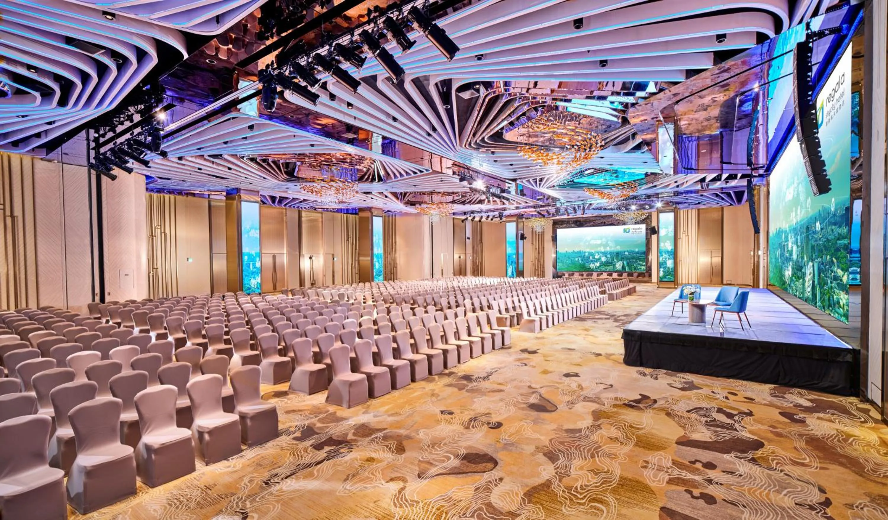 Banquet/Function facilities in Regala Skycity Hotel by Regal Hotels