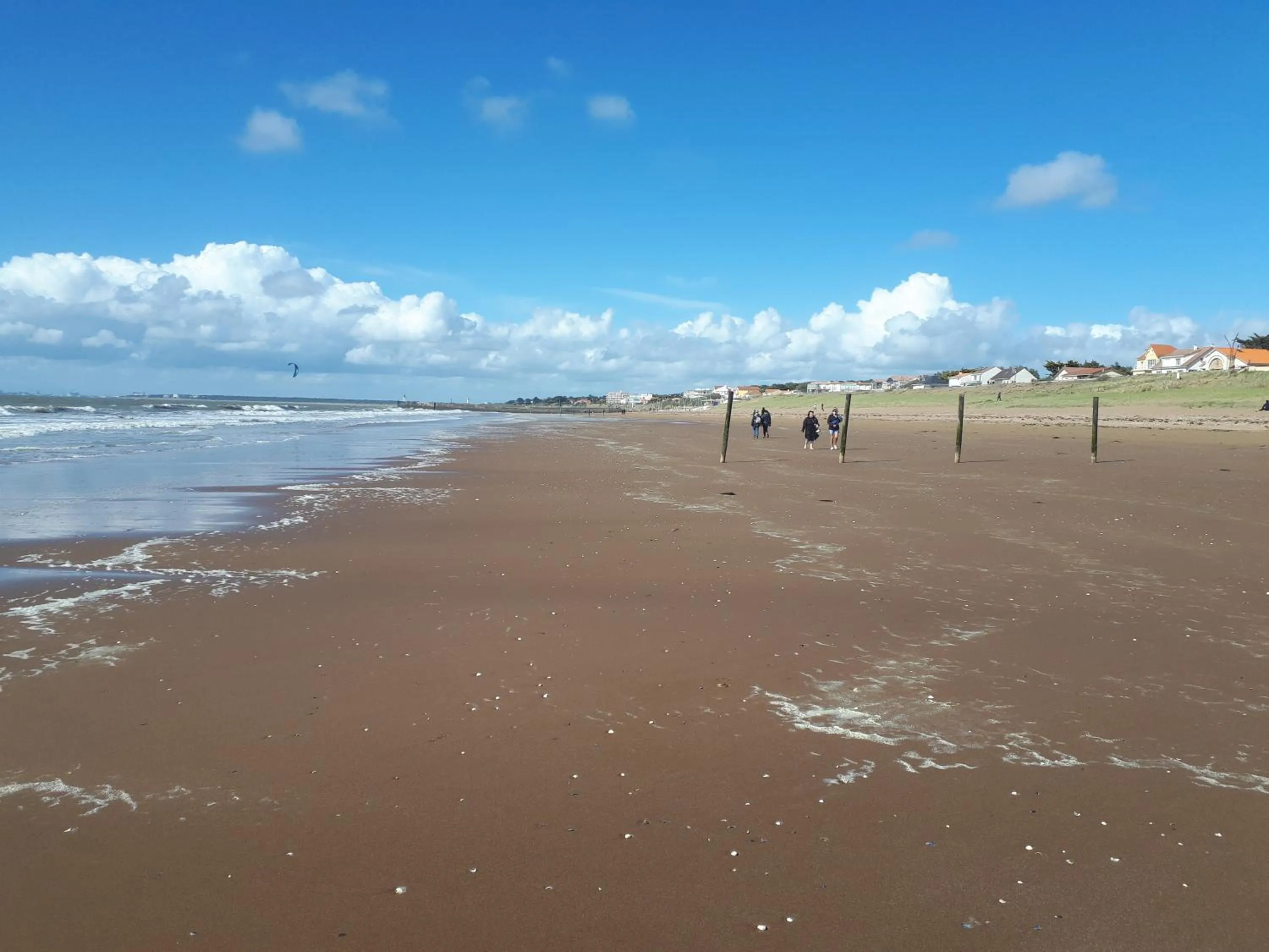 Beach in Maison et grande terrasse face mer