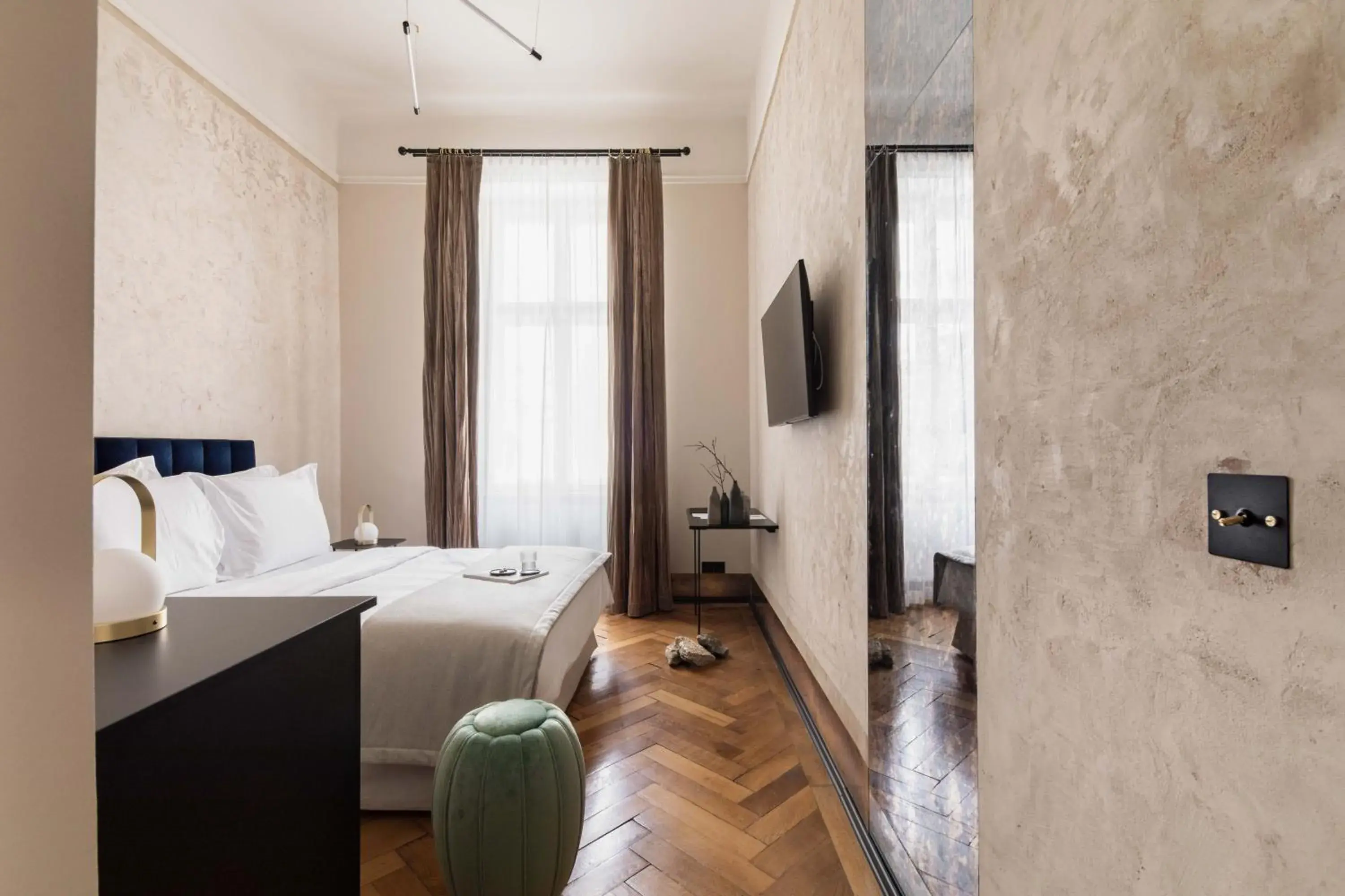 Small Double Room in Zola Hotel - Palais de Bohème Adults Only Small Double Room in Zola Hotel - Palais de Bohème Adults Only