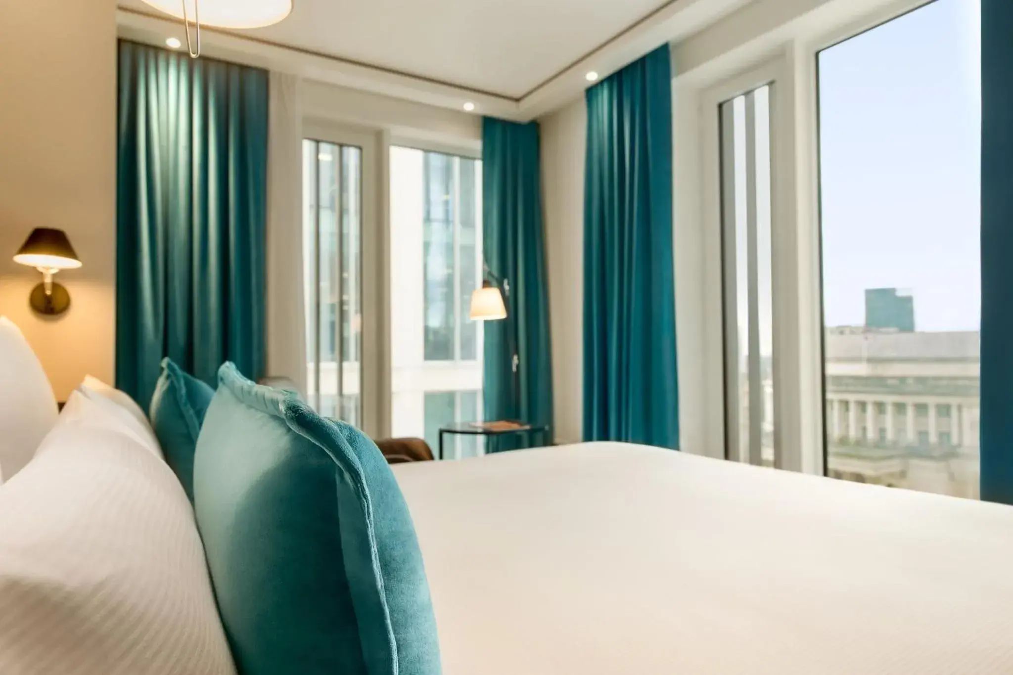 Photo of the whole room, Bed in Motel One Manchester-St. Peter´s Square