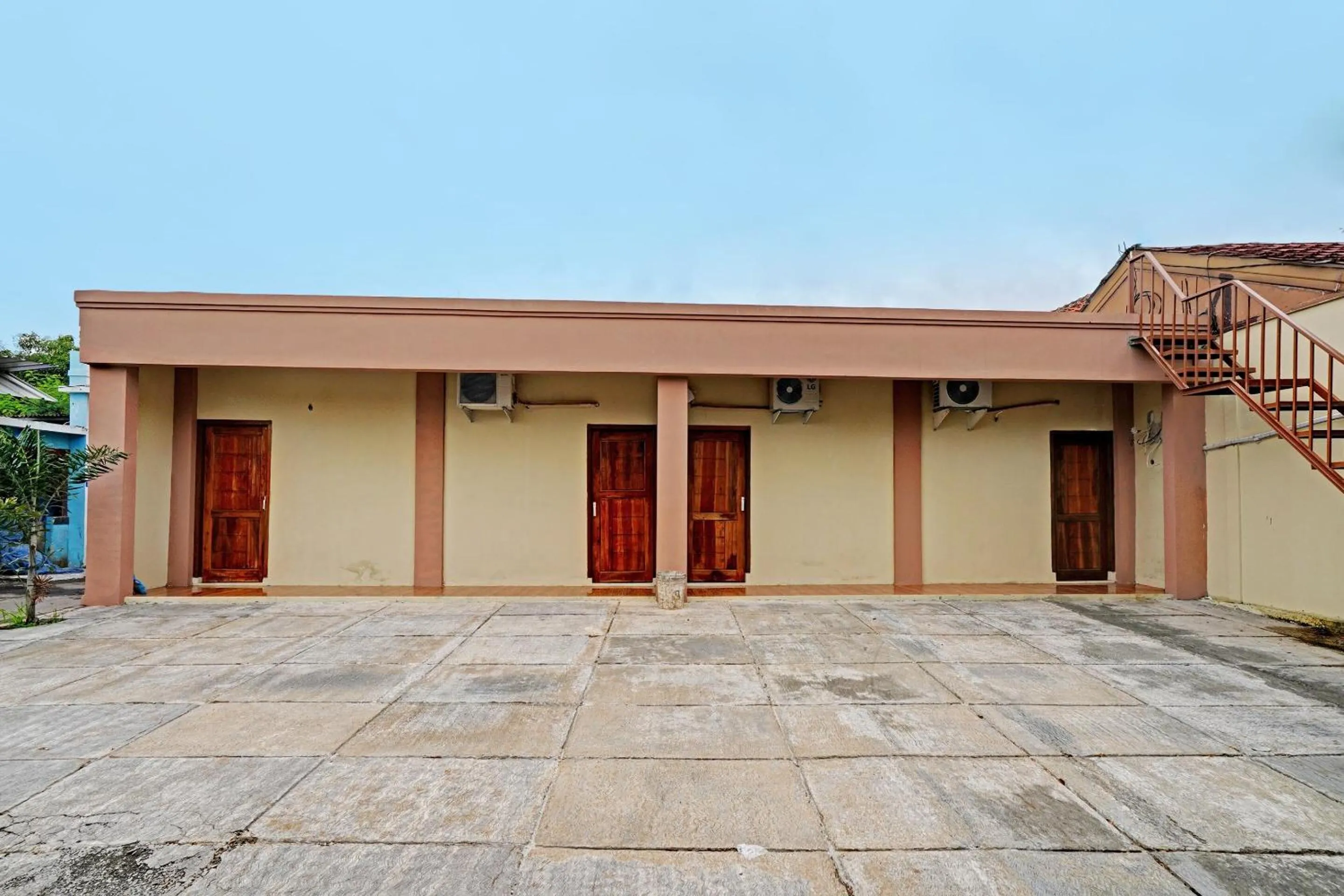 Lobby or reception in OYO 91955 Pondokan Cempaka