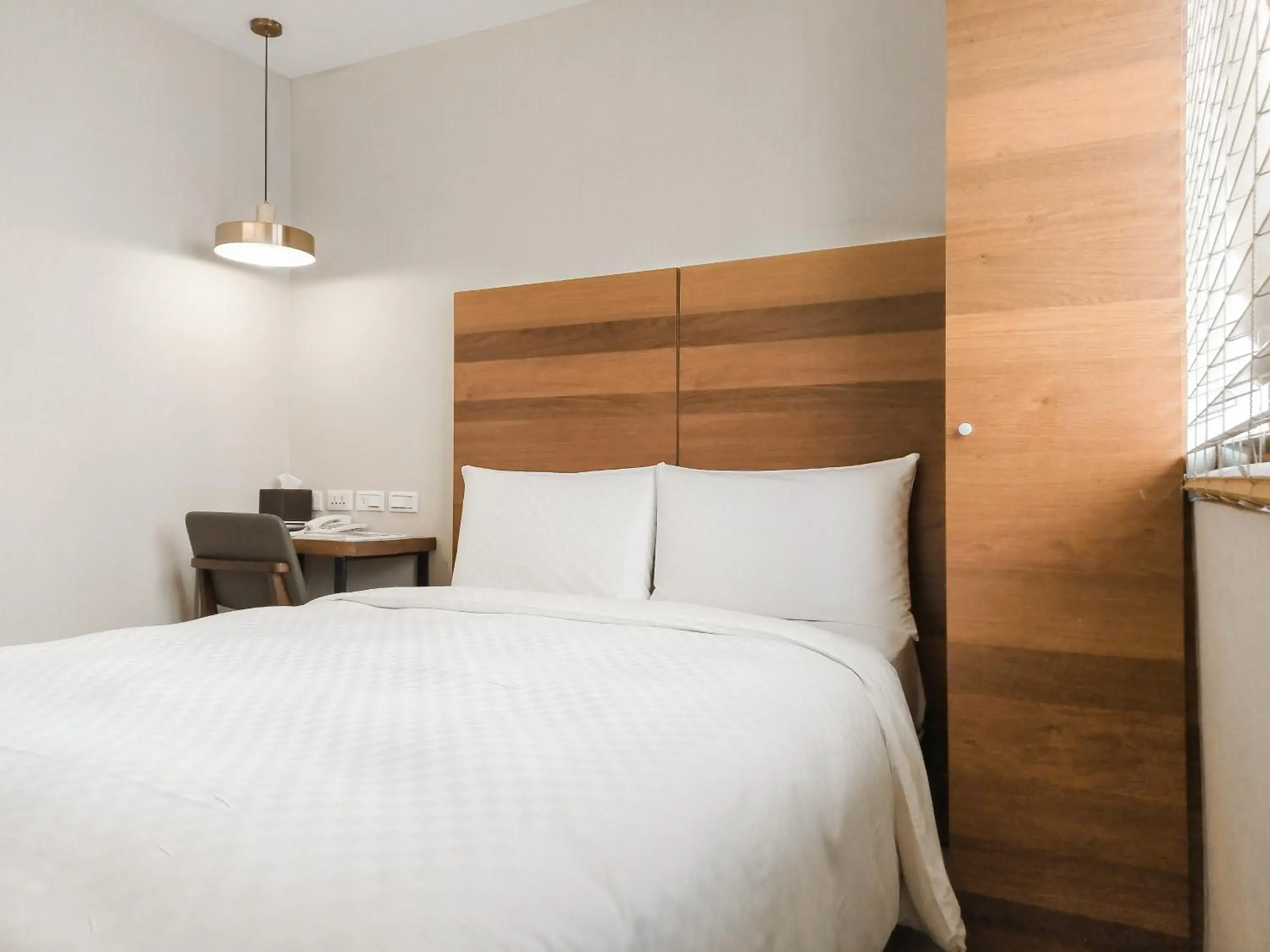 Bed in CHECK inn Express Taipei Station Bed in CHECK inn Express Taipei Station