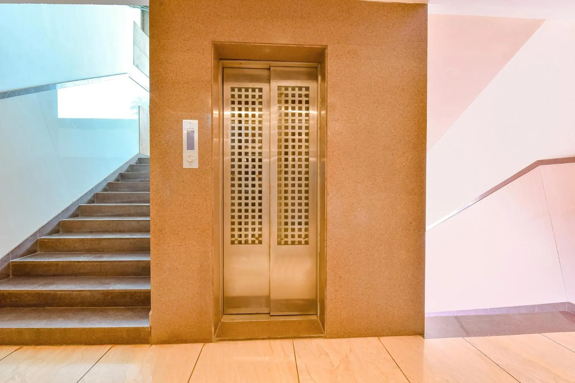 elevator in FabHotel Hill Park