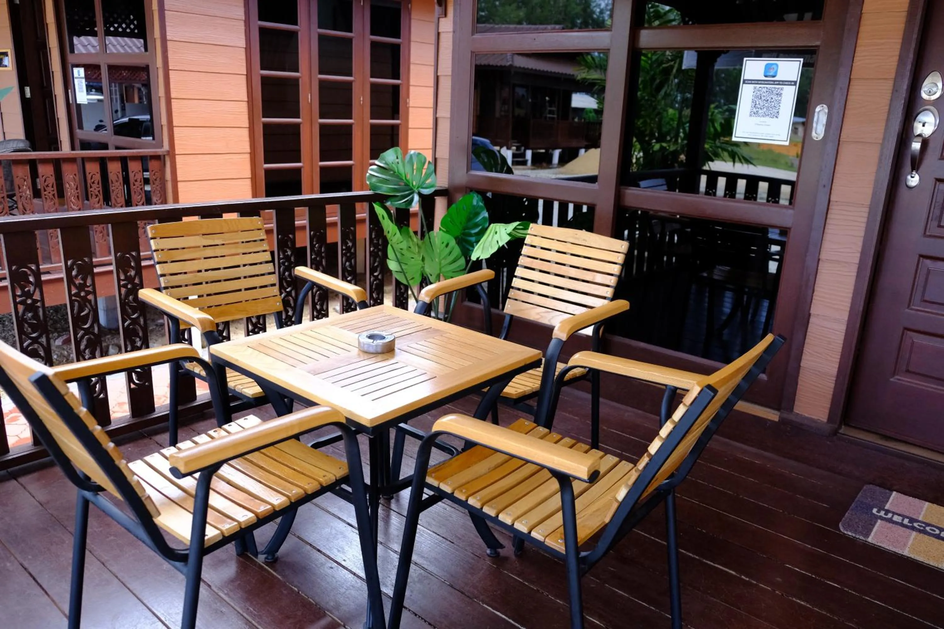 D'Razna Chalet Pantai Seberang Takir