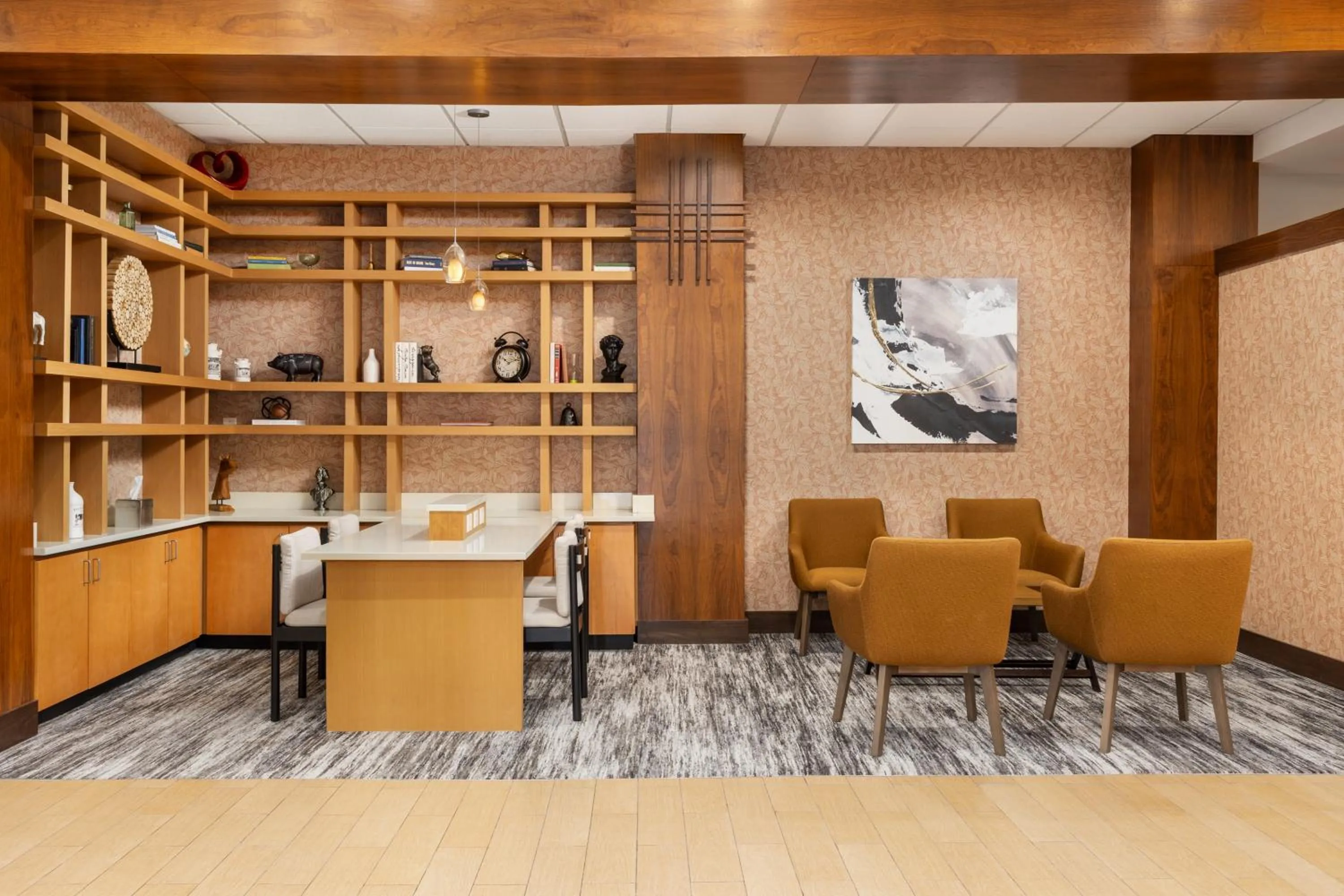 Seating area in Doubletree By Hilton Greensboro Airport