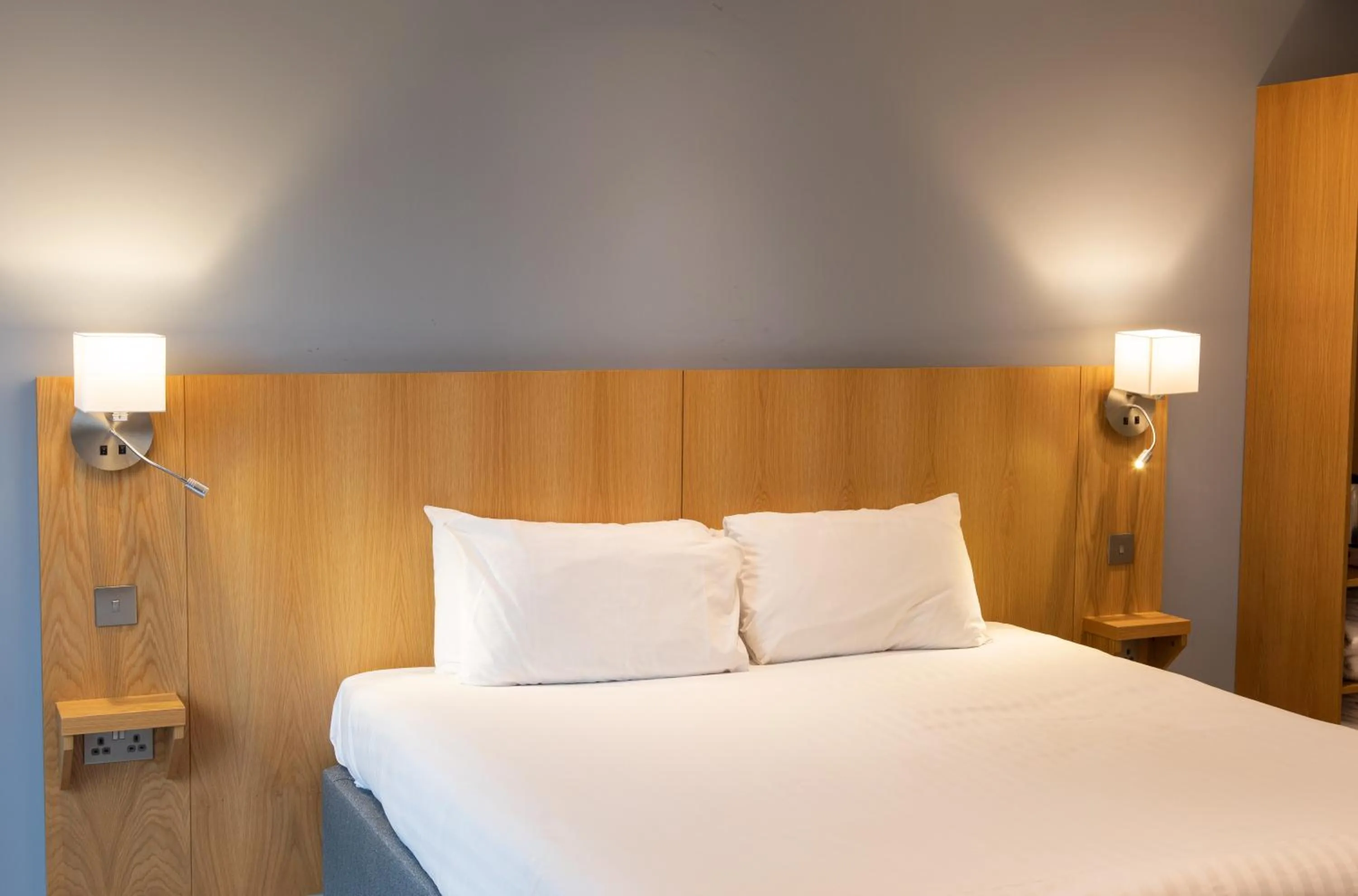 Bed in Loch Lomond Hotel