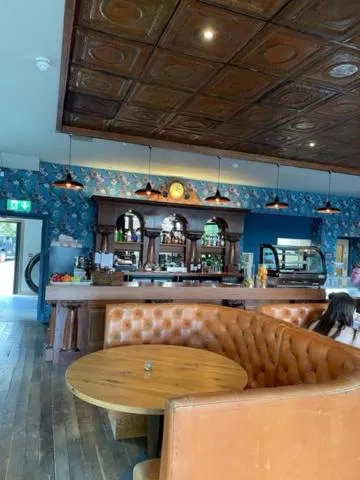 Restaurant/places to eat in Loch Lomond Hotel